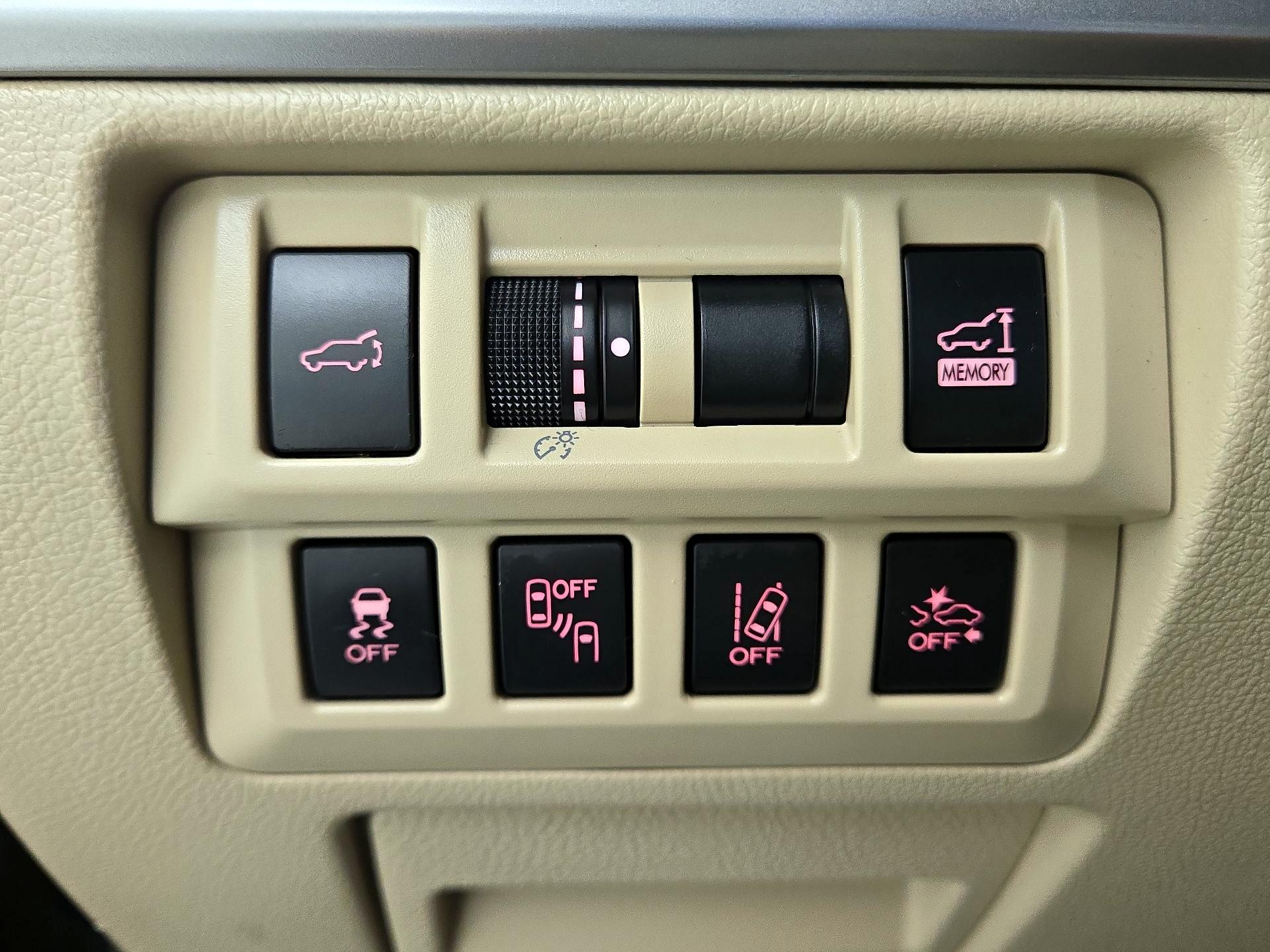 Thumbnail: 2018 Subaru Outback - 13