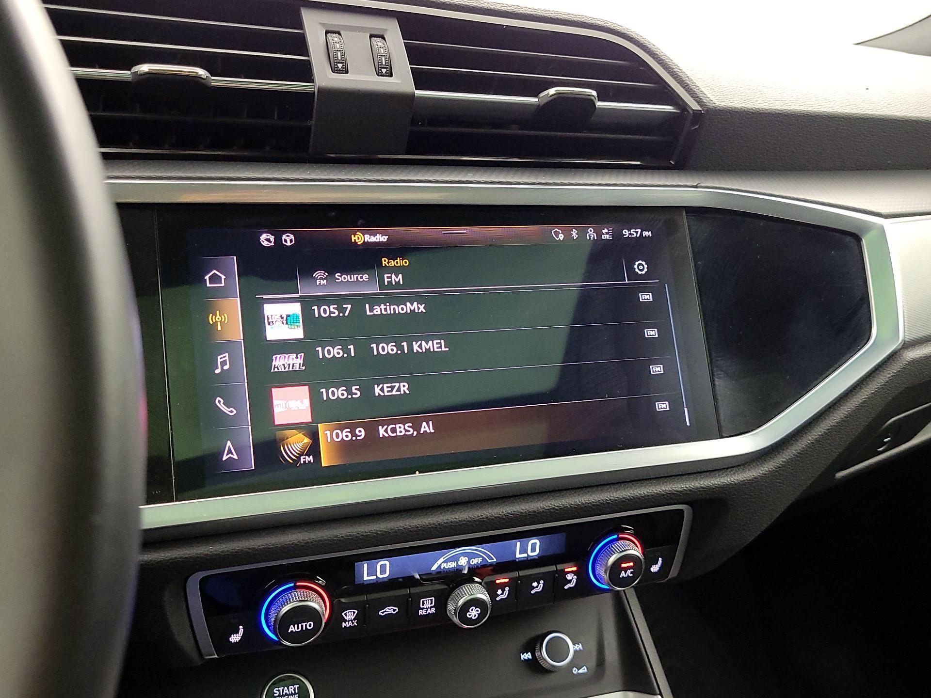 Thumbnail: 2022 Audi Q3 - 16