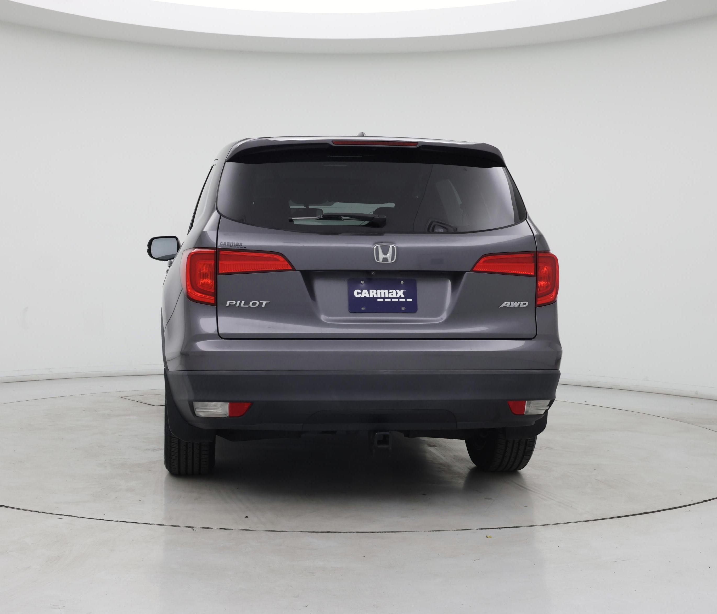 Thumbnail: 2017 Honda Pilot - 6