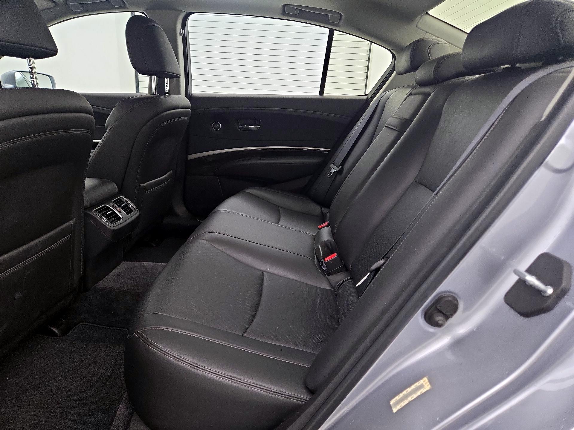 Thumbnail: 2016 Acura RLX - 20