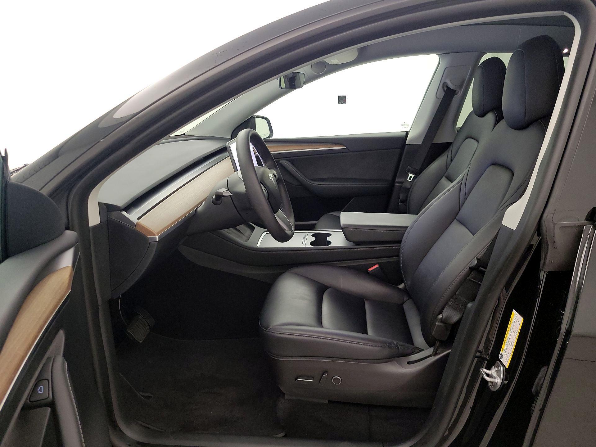 Thumbnail: 2022 Tesla Model Y - 11