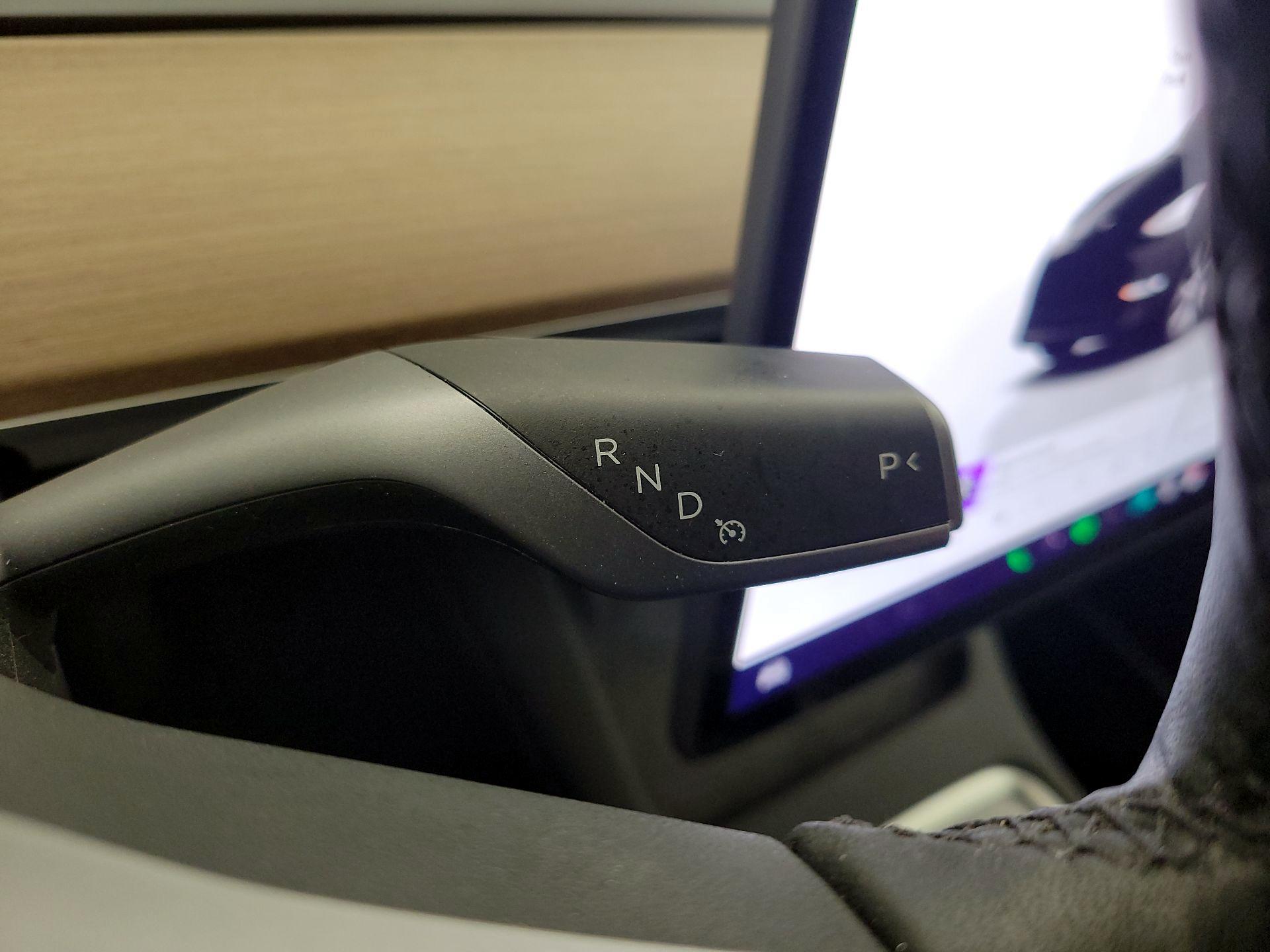 Thumbnail: 2022 Tesla Model Y - 17