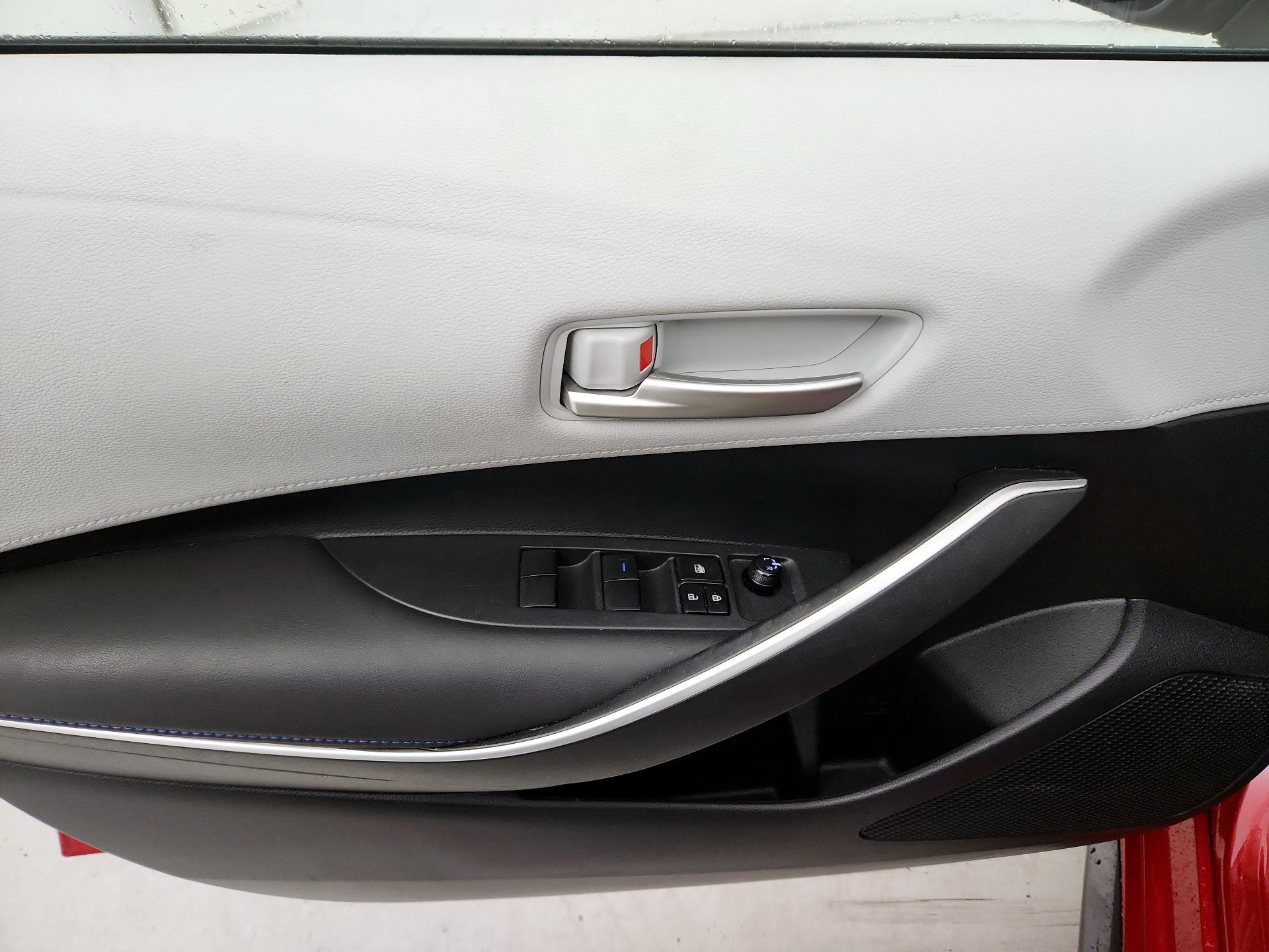 Thumbnail: 2020 Toyota Corolla - 12