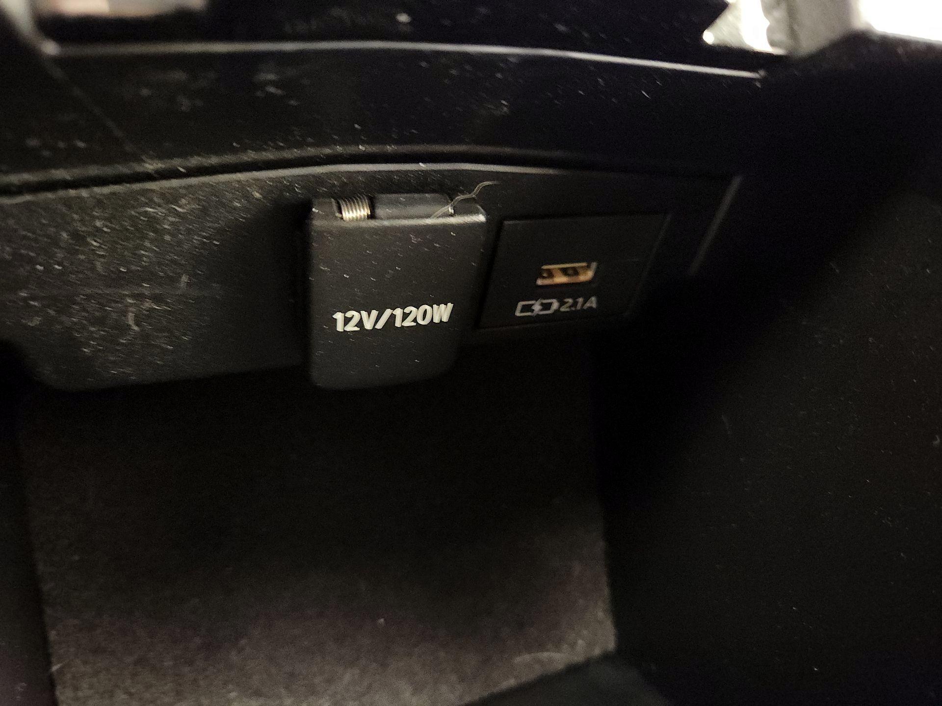 Thumbnail: 2020 Toyota Corolla - 18