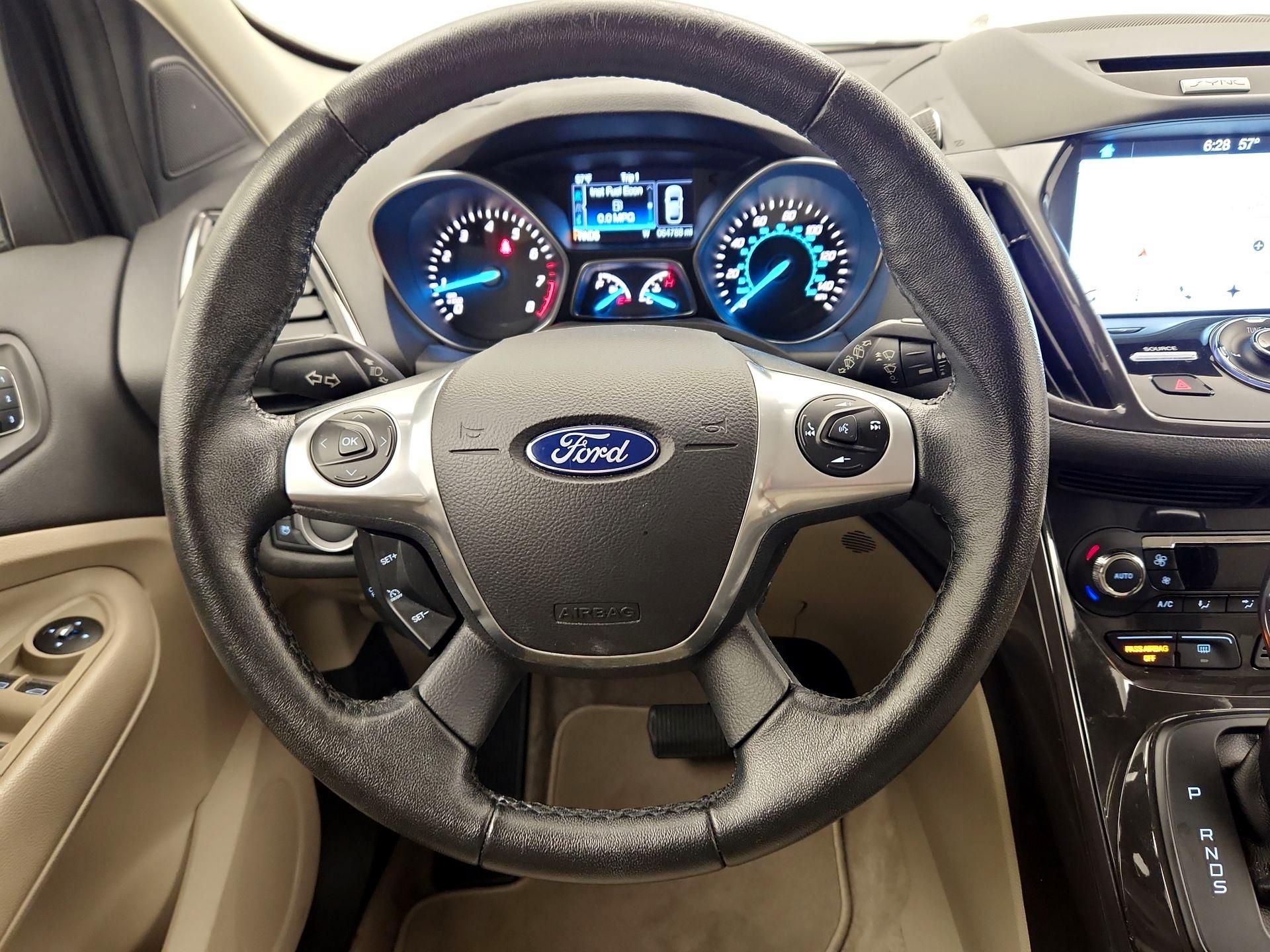 Thumbnail: 2016 Ford Escape - 10