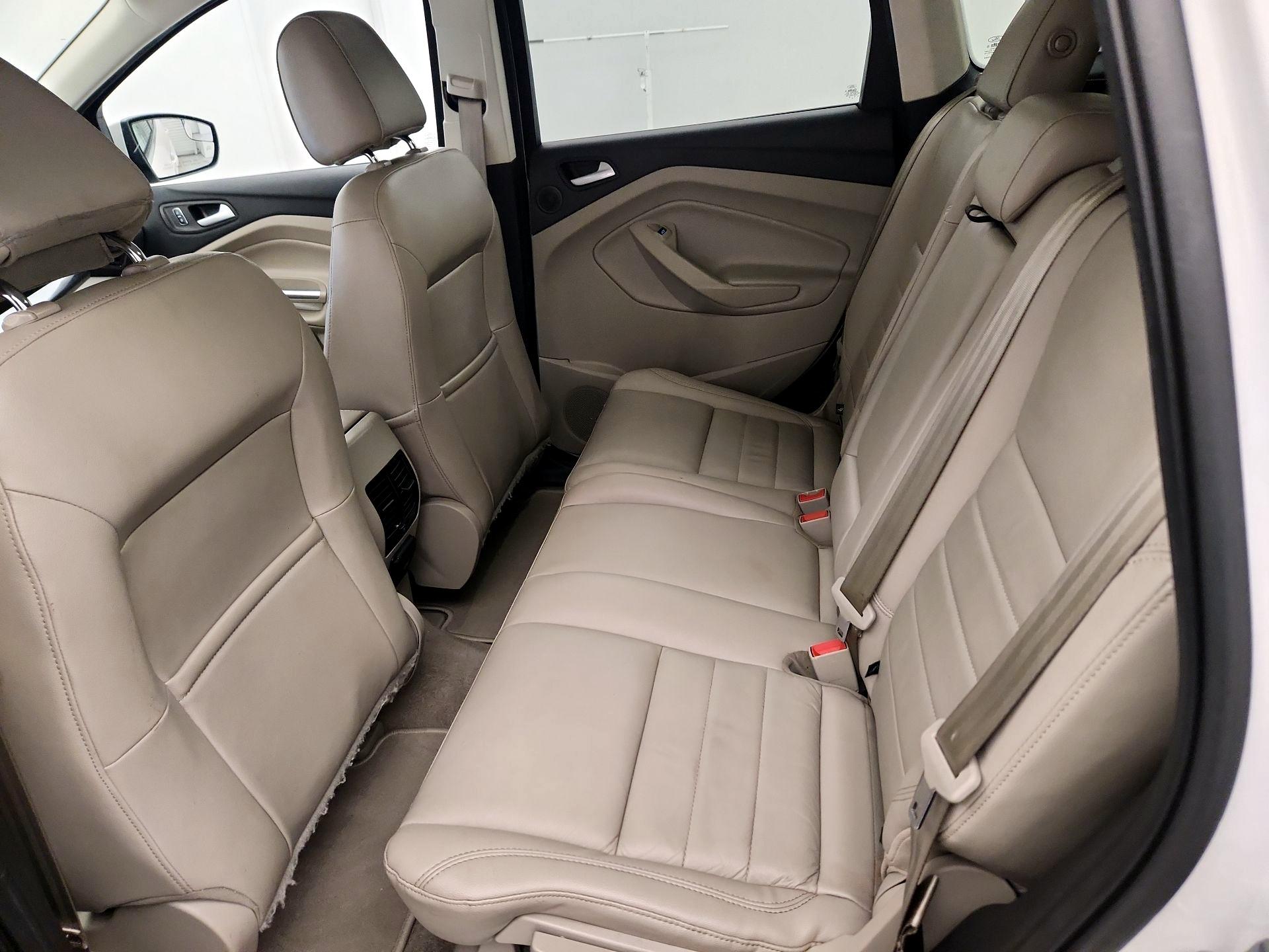 Thumbnail: 2016 Ford Escape - 19