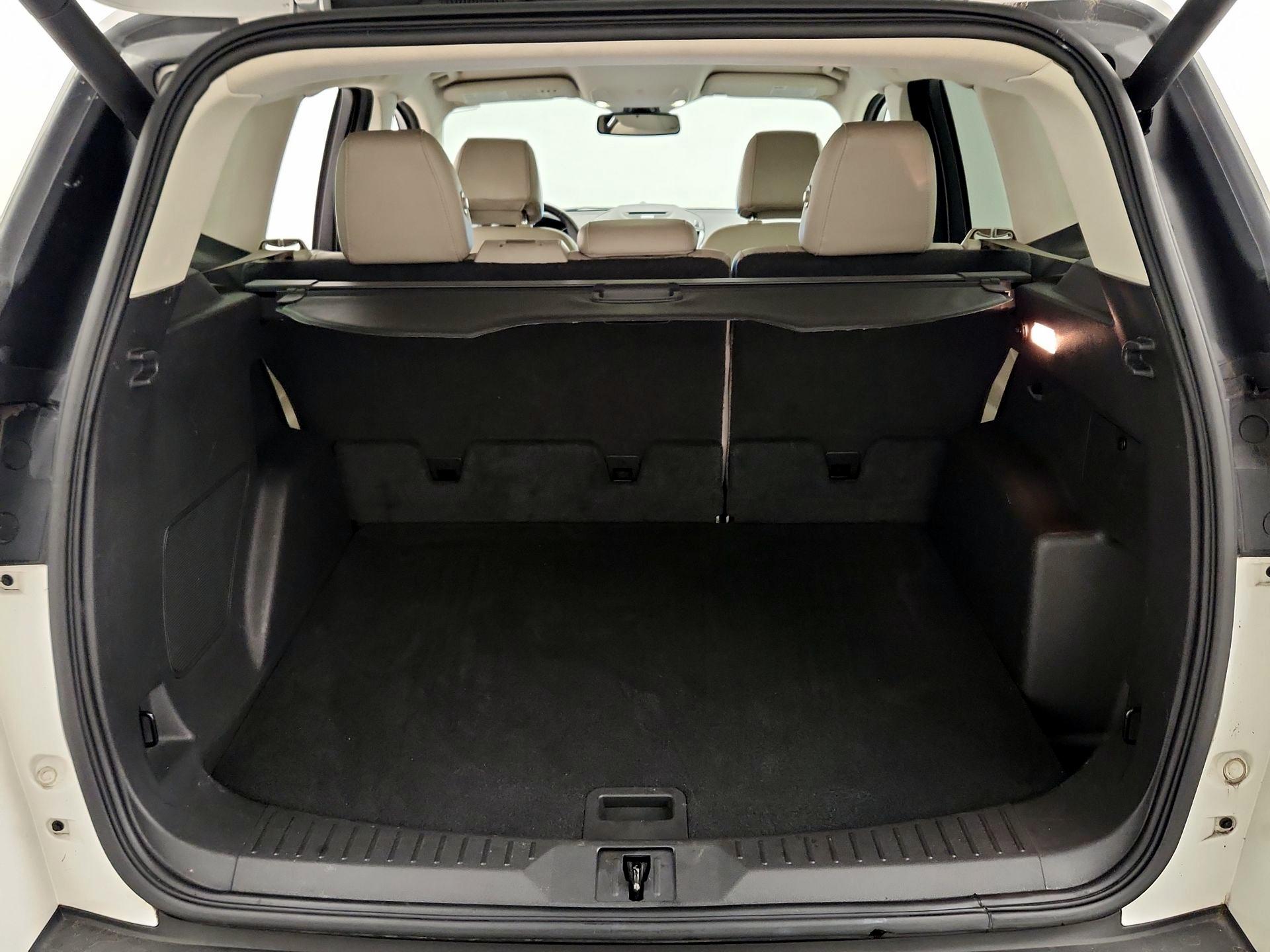 Thumbnail: 2016 Ford Escape - 20