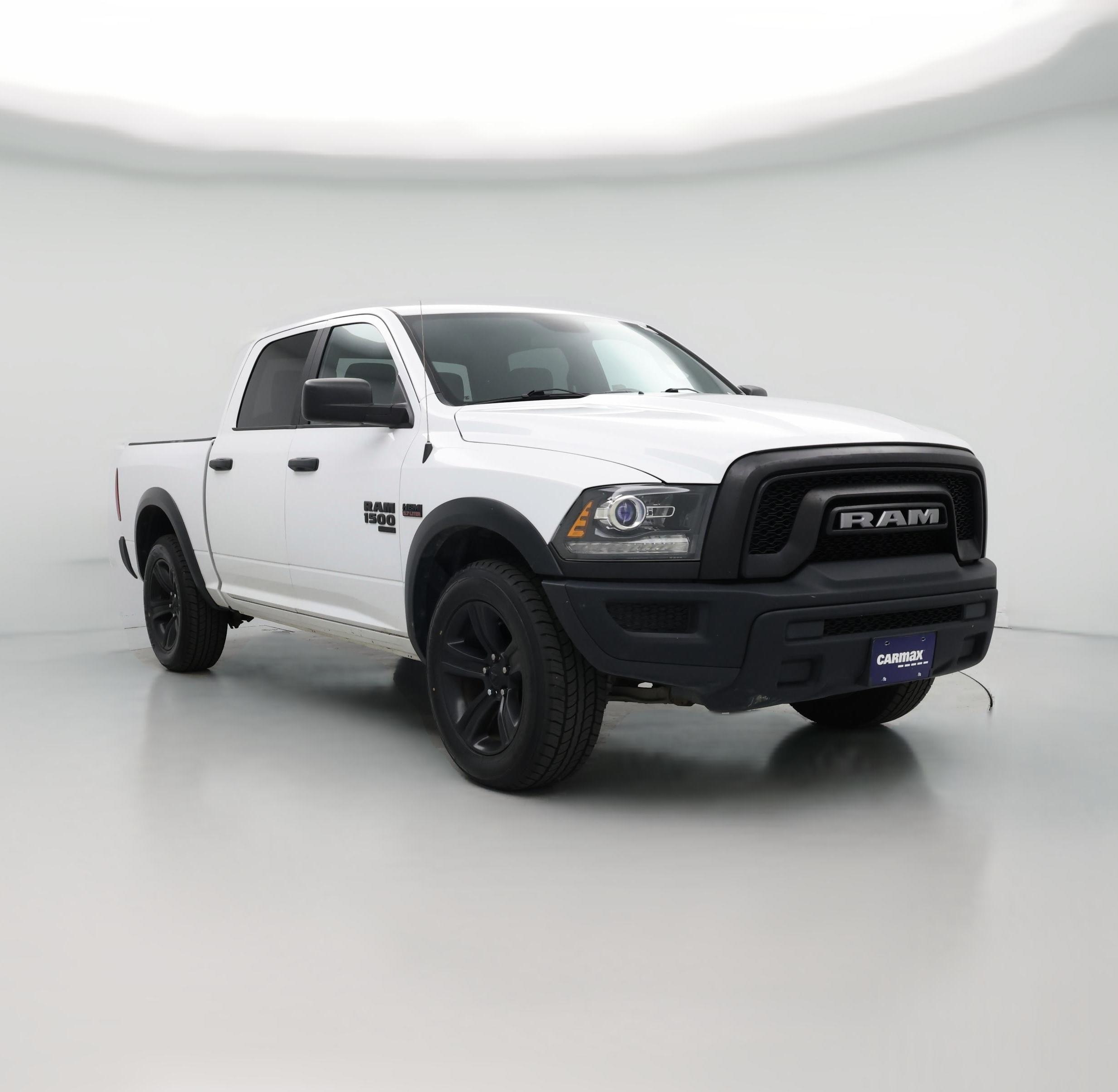 Thumbnail: 2021 RAM 1500 Classic - 1