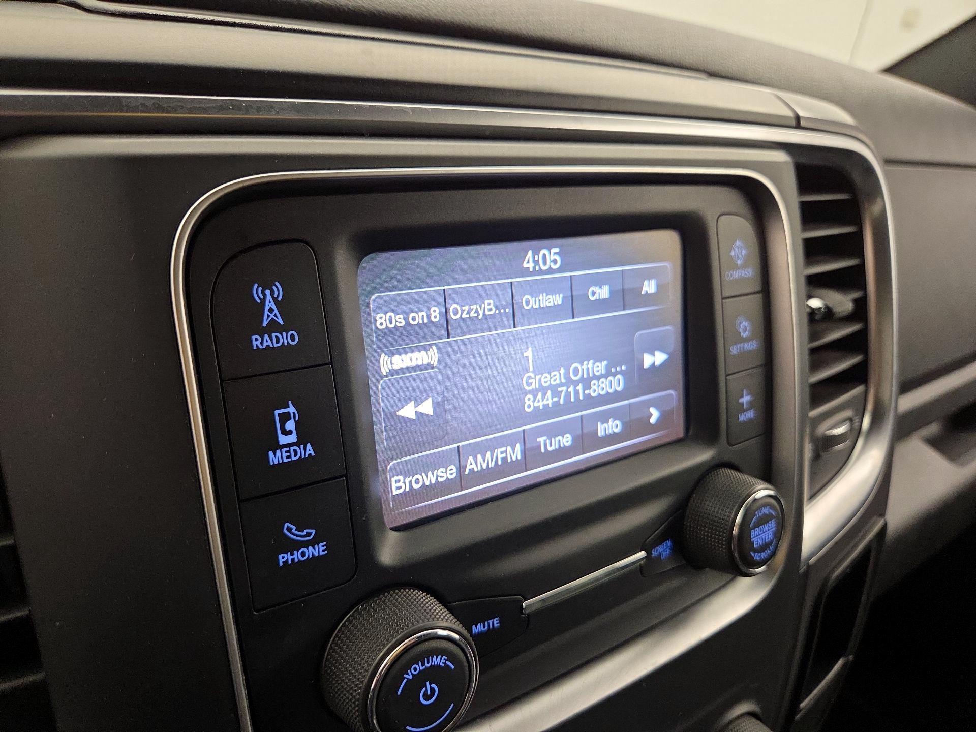 Thumbnail: 2021 RAM 1500 Classic - 15