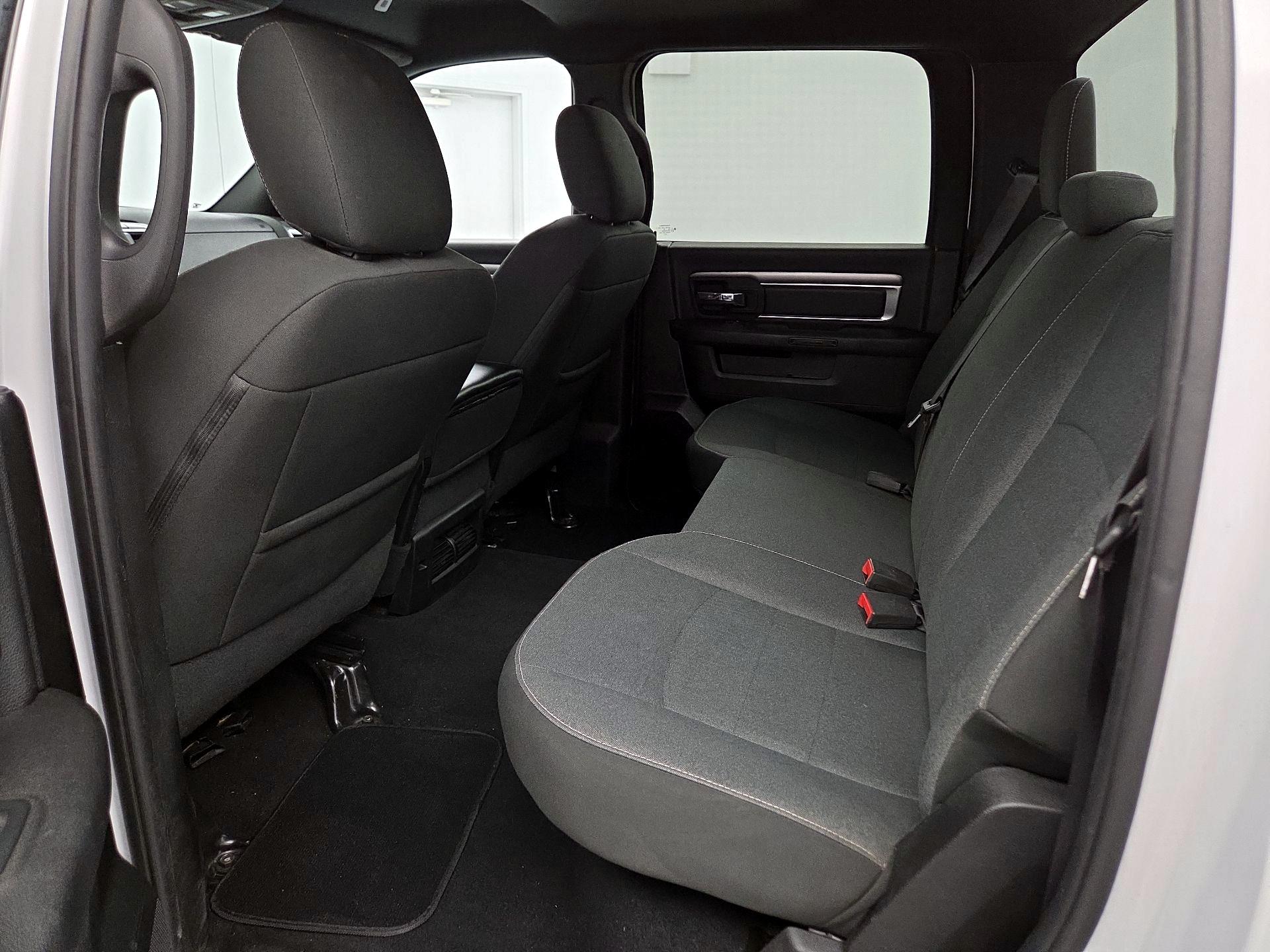 Thumbnail: 2021 RAM 1500 Classic - 19