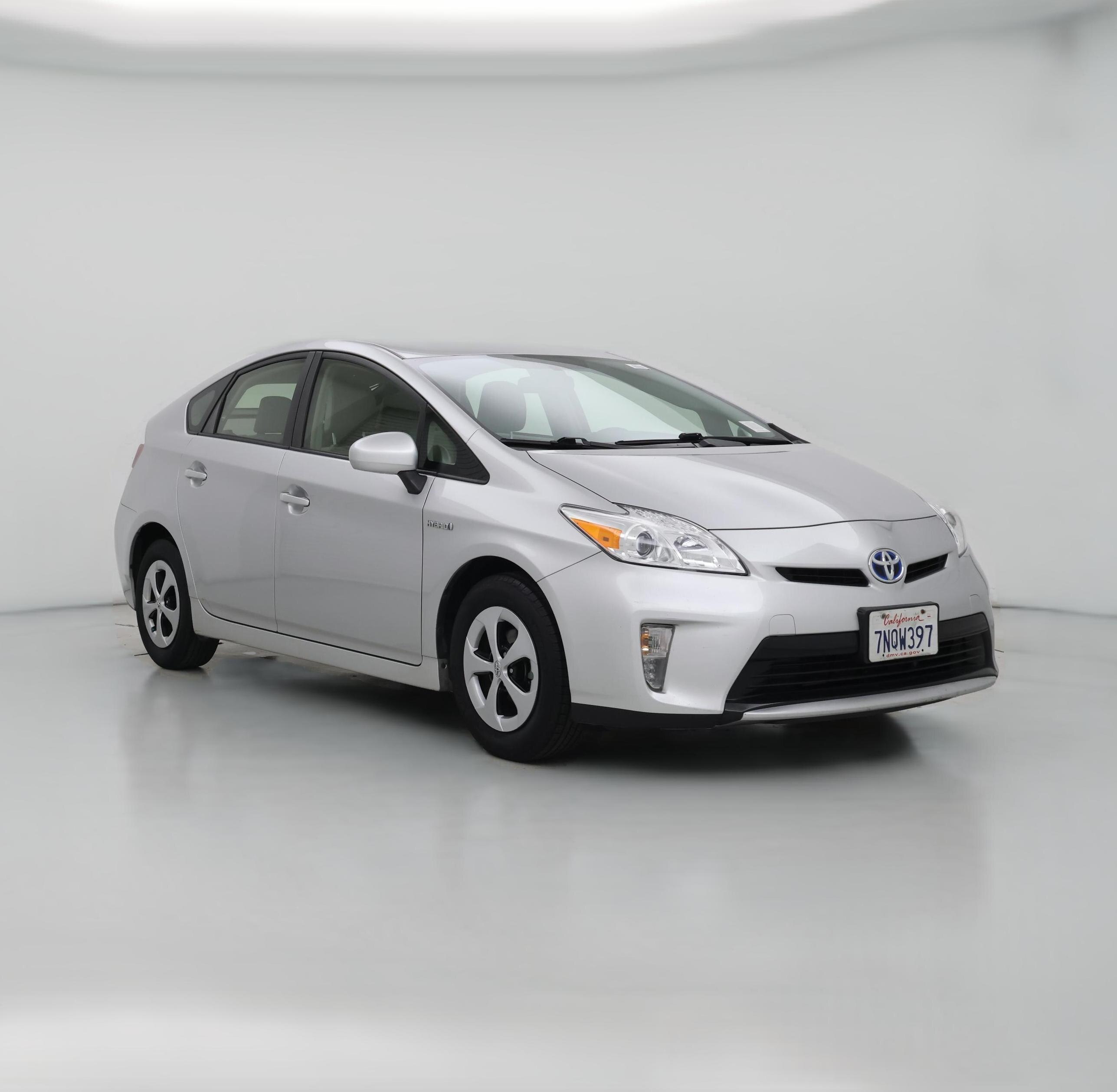 Thumbnail: 2015 Toyota Prius - 1