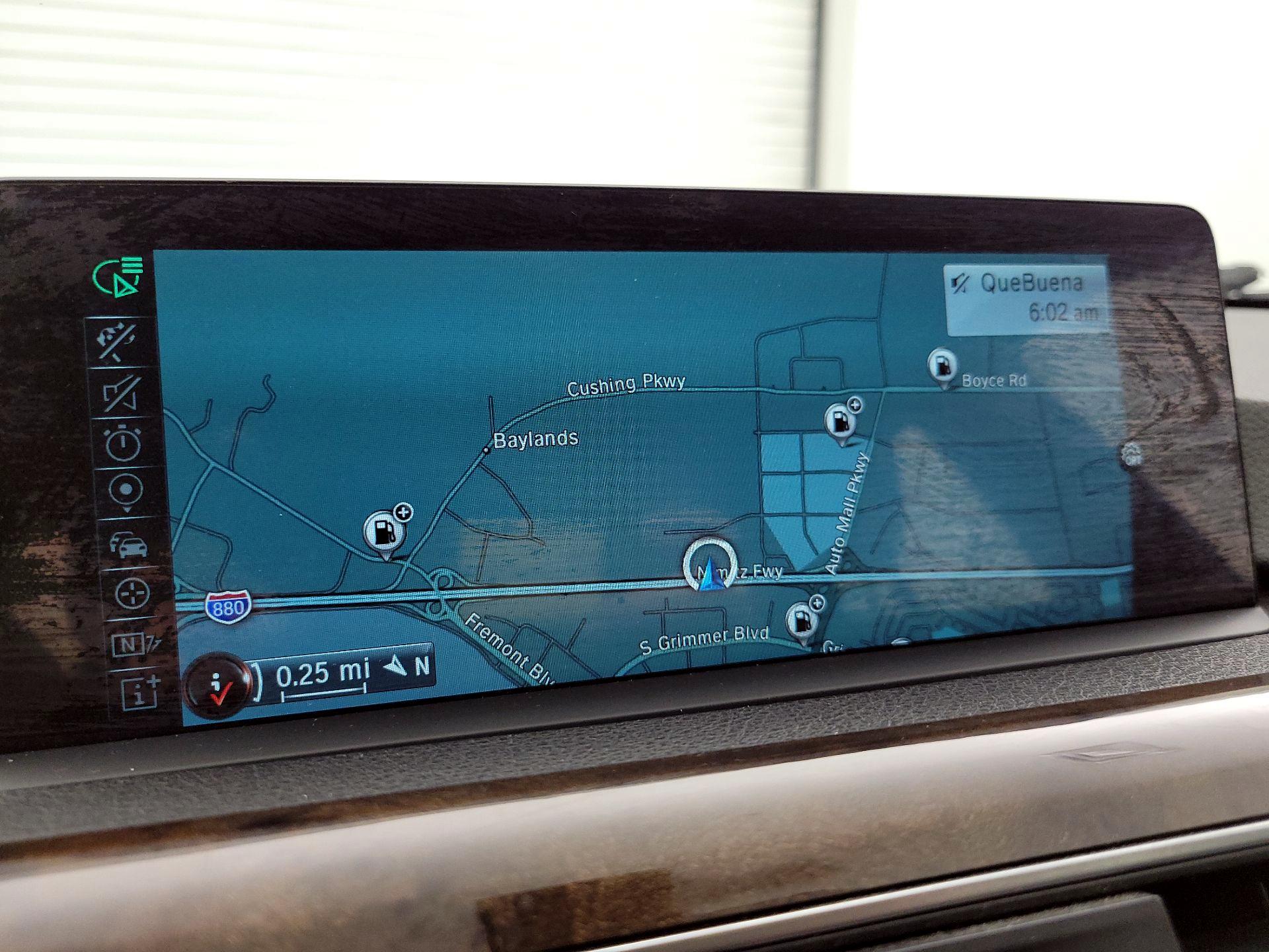 Thumbnail: 2016 BMW 3 Series - 14