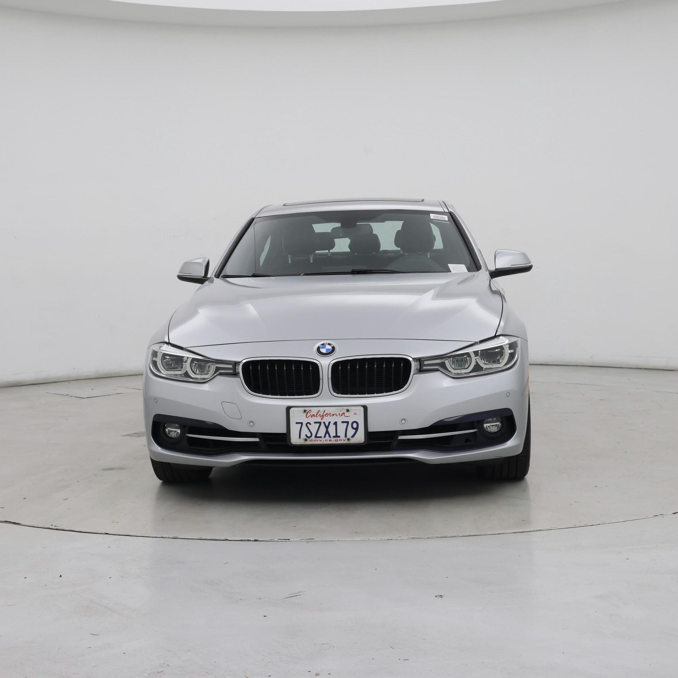 Thumbnail: 2016 BMW 3 Series - 5