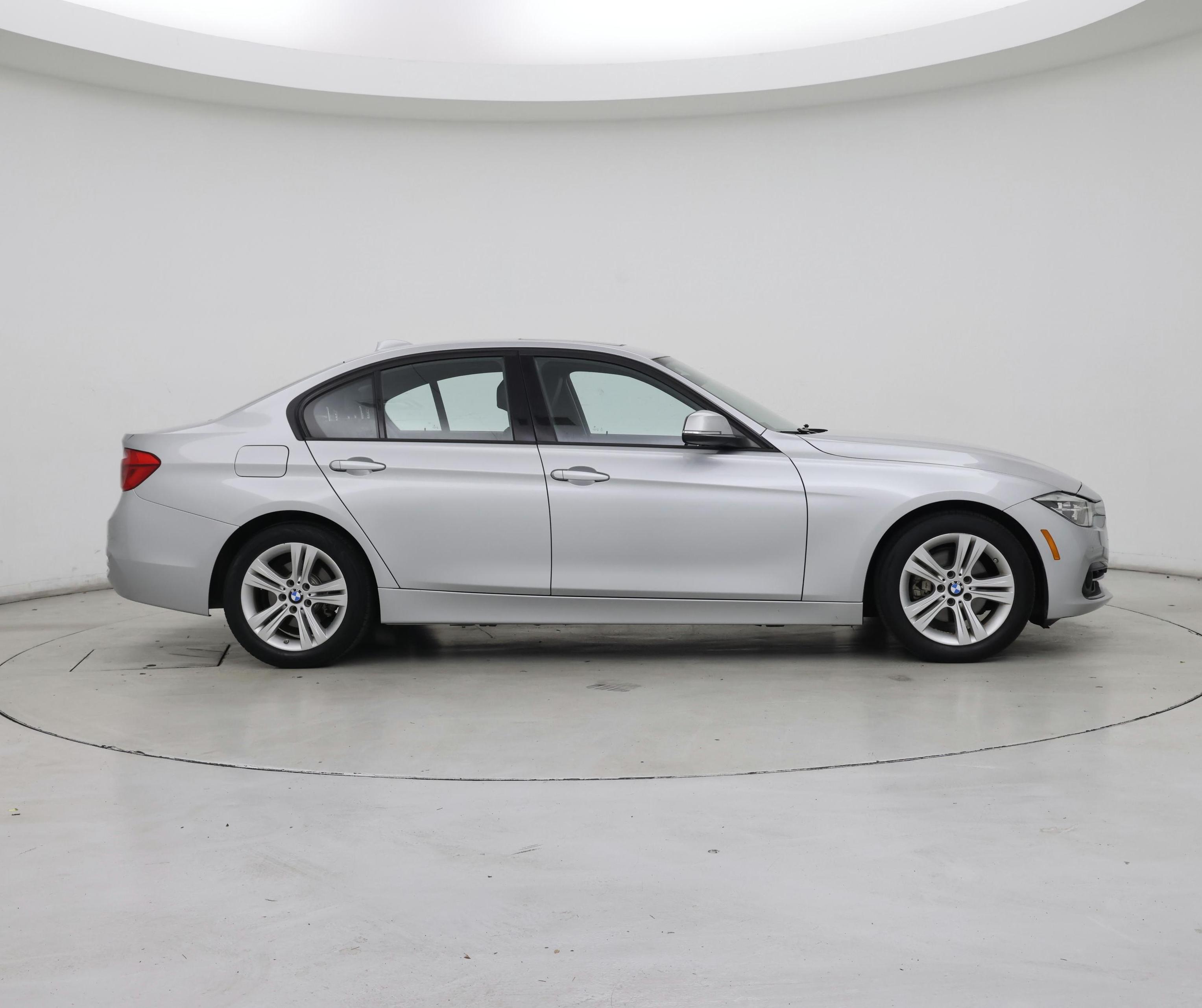 Thumbnail: 2016 BMW 3 Series - 7