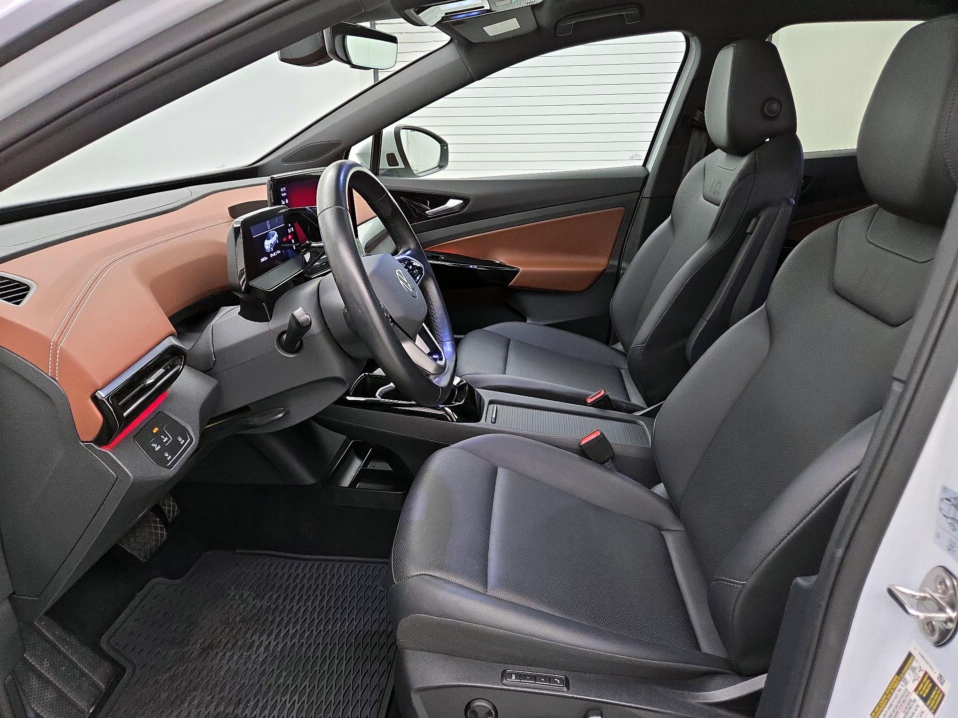 Thumbnail: 2021 Volkswagen ID.4 - 11