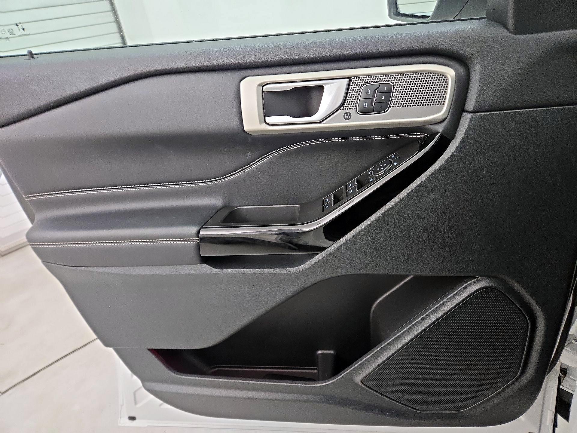 Thumbnail: 2023 Ford Explorer - 12