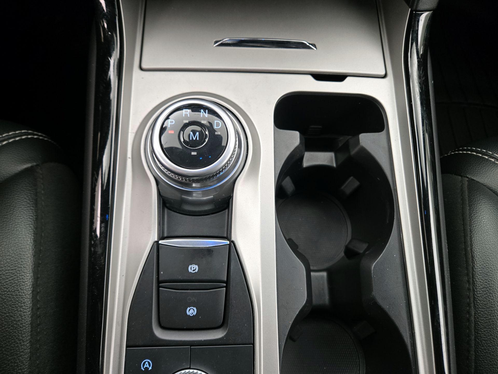 Thumbnail: 2023 Ford Explorer - 18