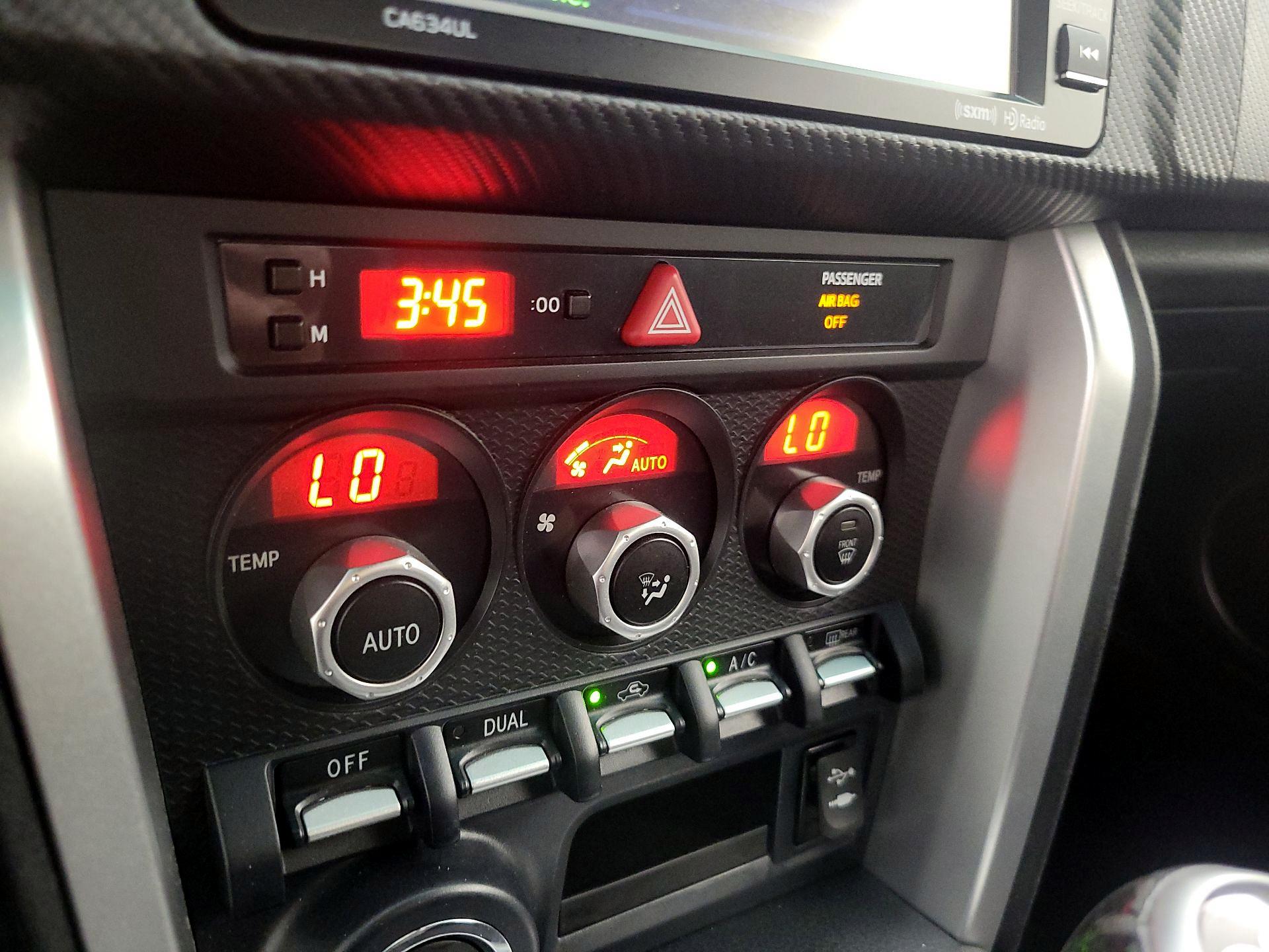 Thumbnail: 2016 Subaru BRZ - 16