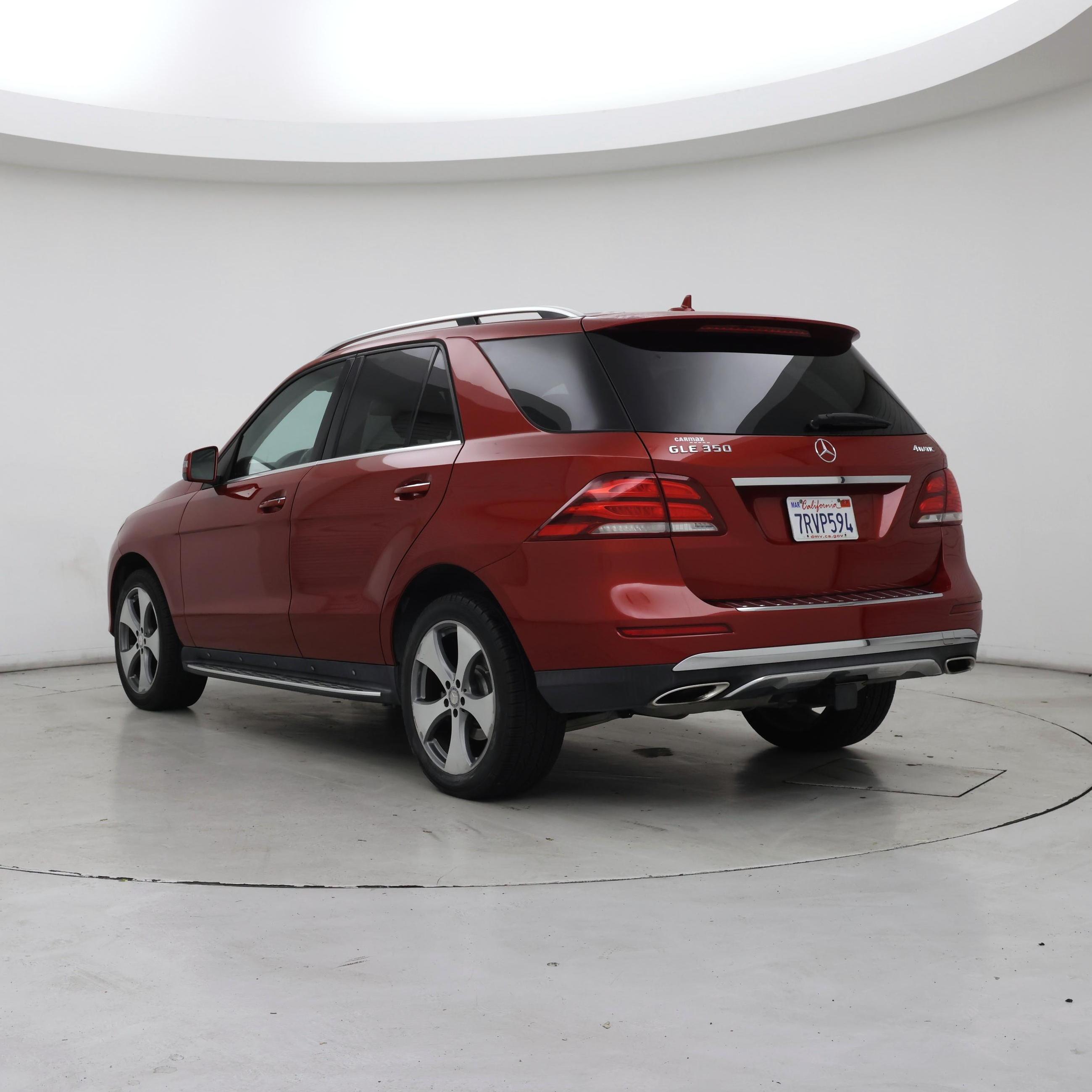 Thumbnail: 2016 Mercedes-Benz GLE - 2