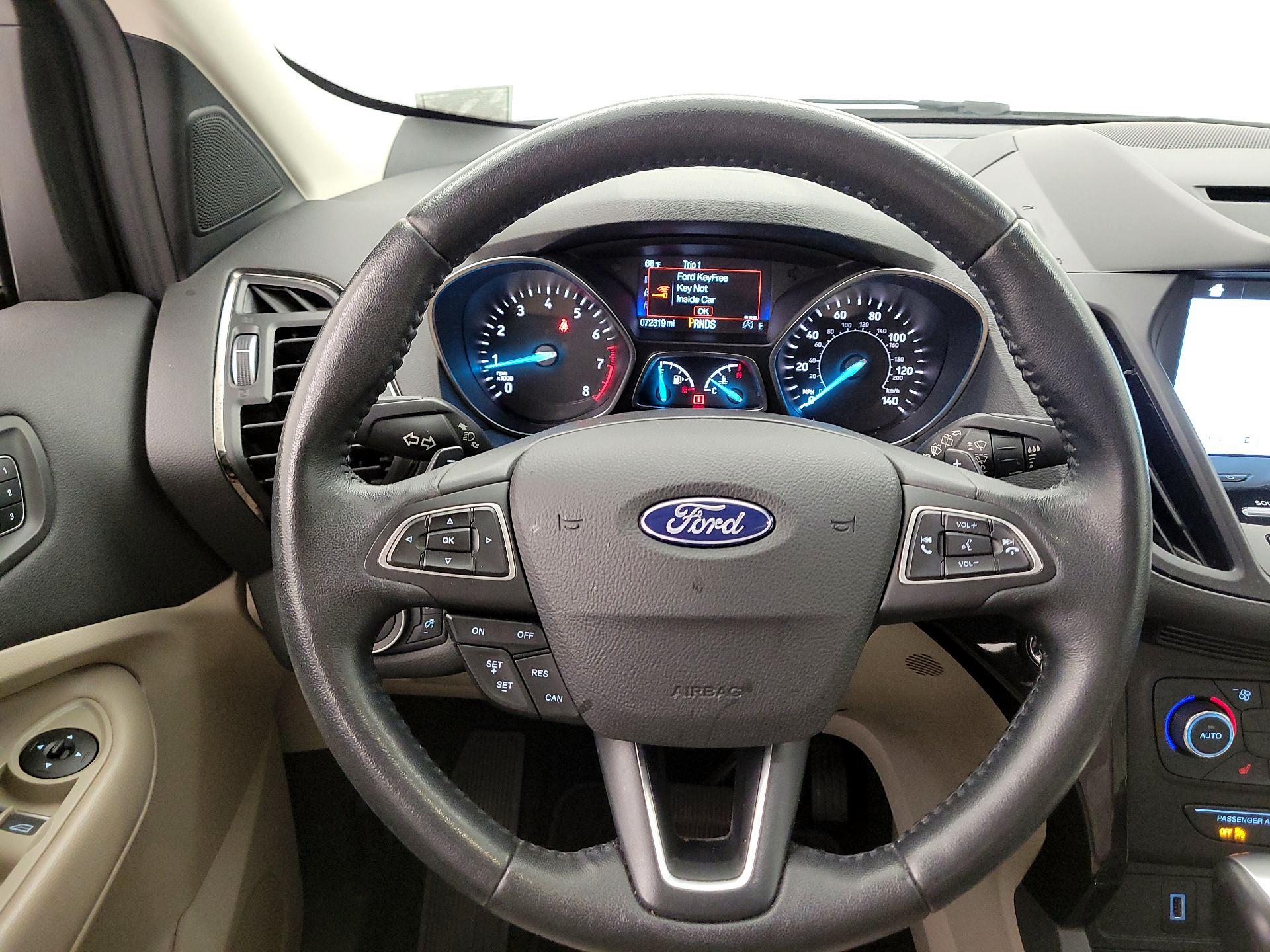 Thumbnail: 2017 Ford Escape - 10