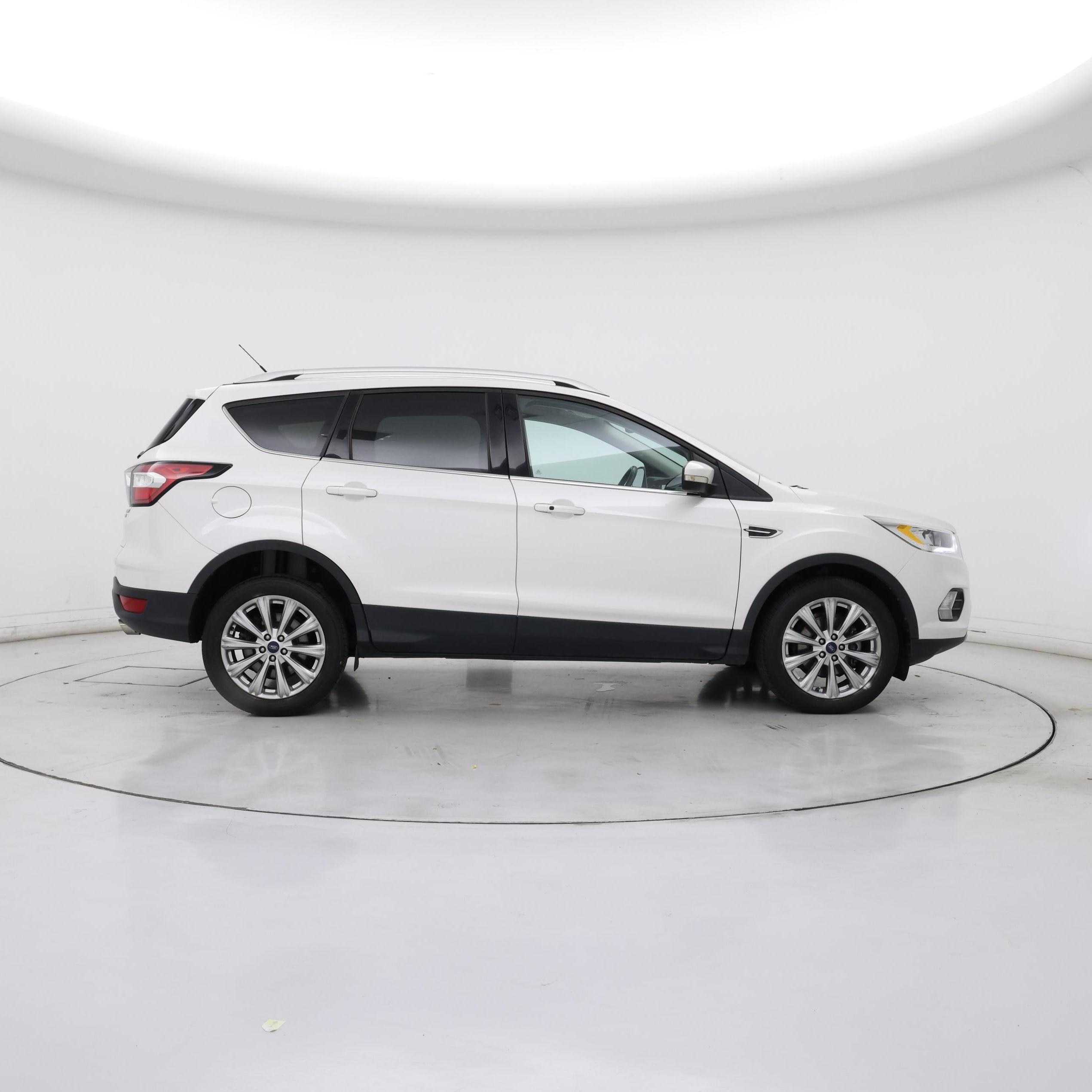 Thumbnail: 2017 Ford Escape - 7