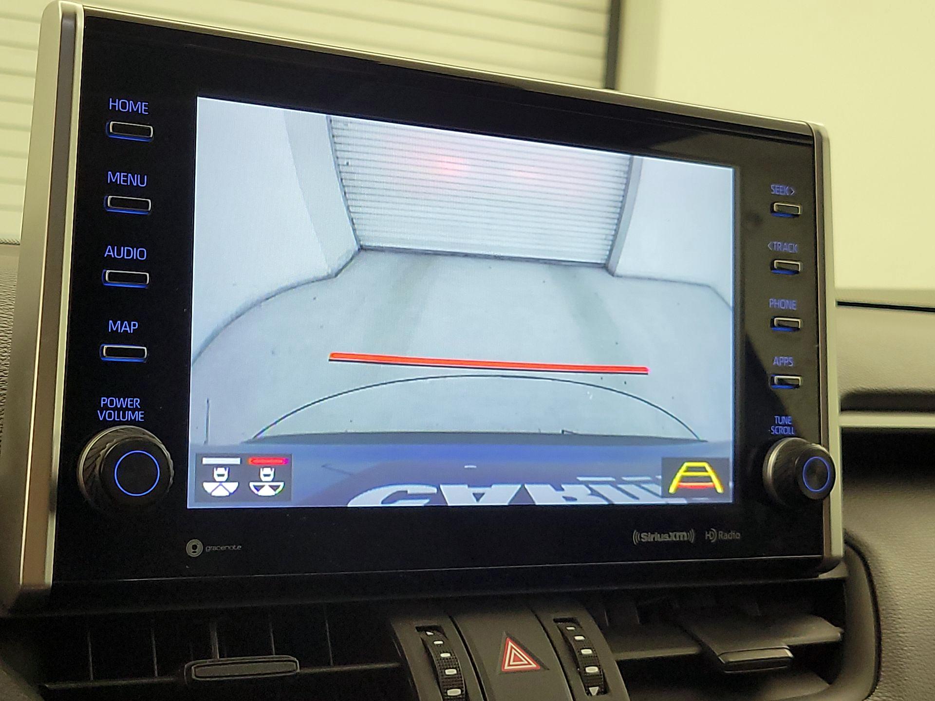 Thumbnail: 2022 Toyota RAV4 - 14