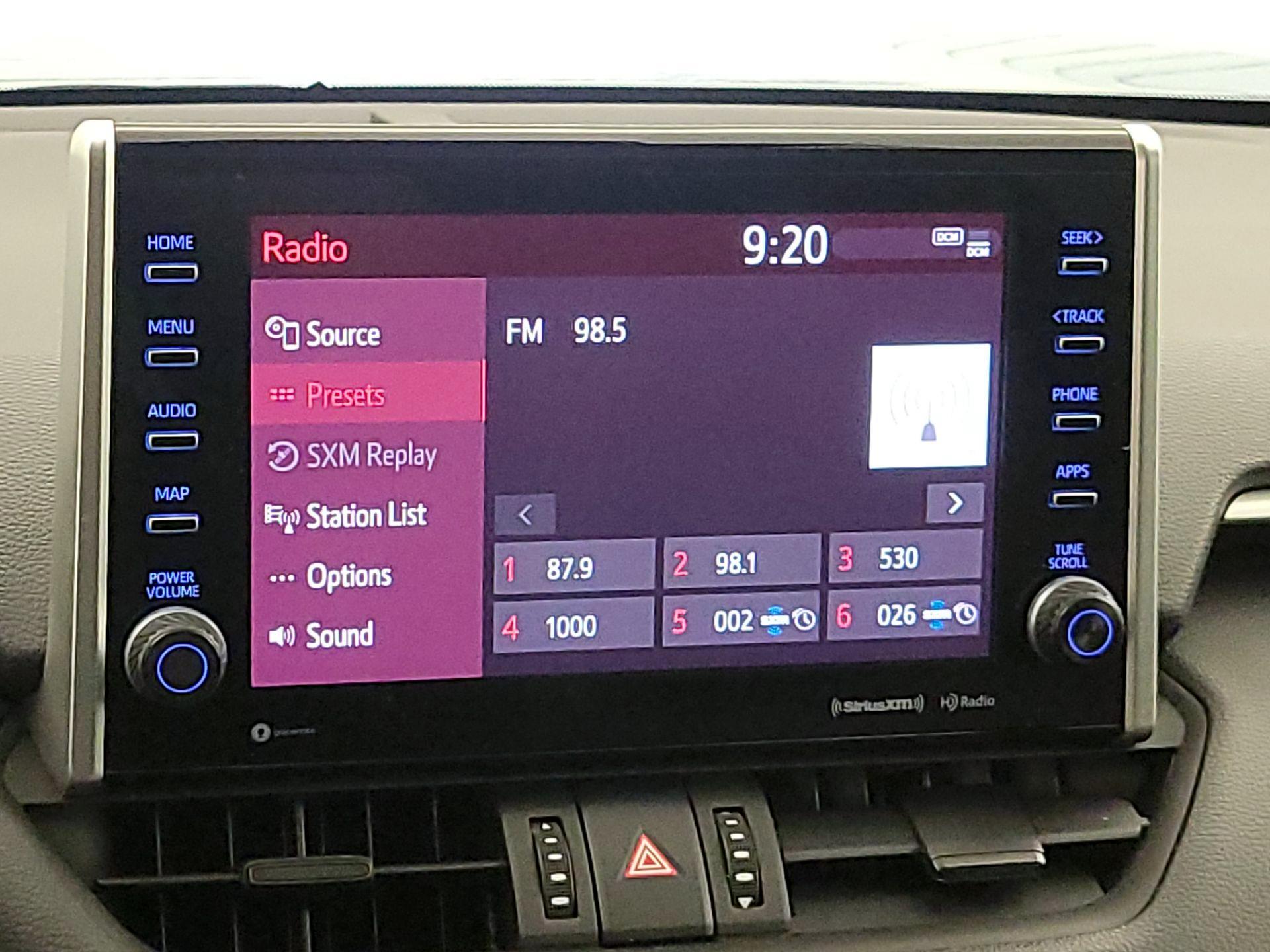 Thumbnail: 2022 Toyota RAV4 - 15