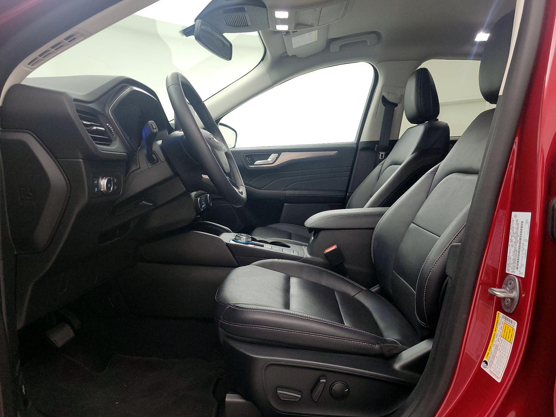 Thumbnail: 2022 Ford Escape - 11