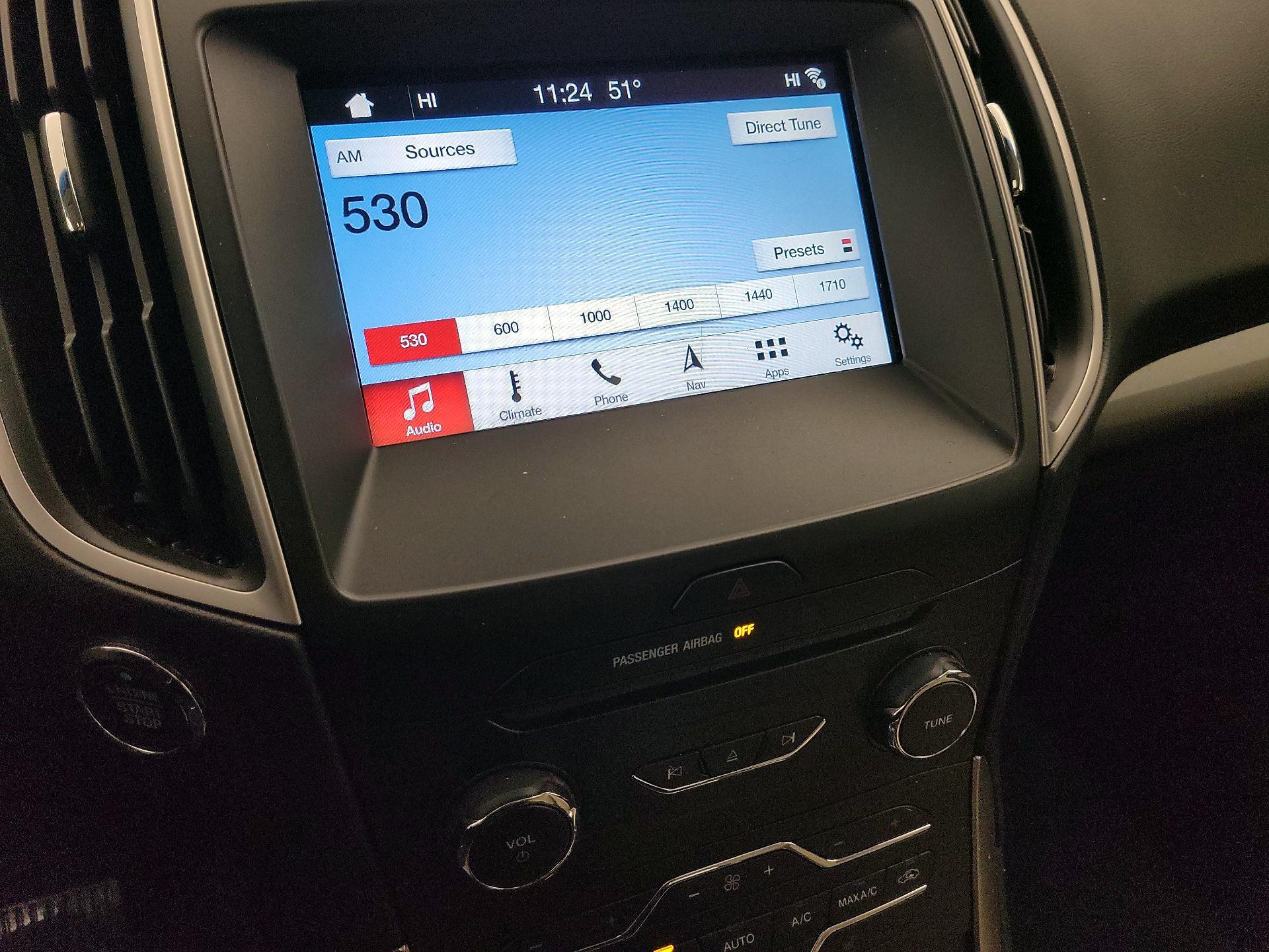 Thumbnail: 2018 Ford Edge - 16