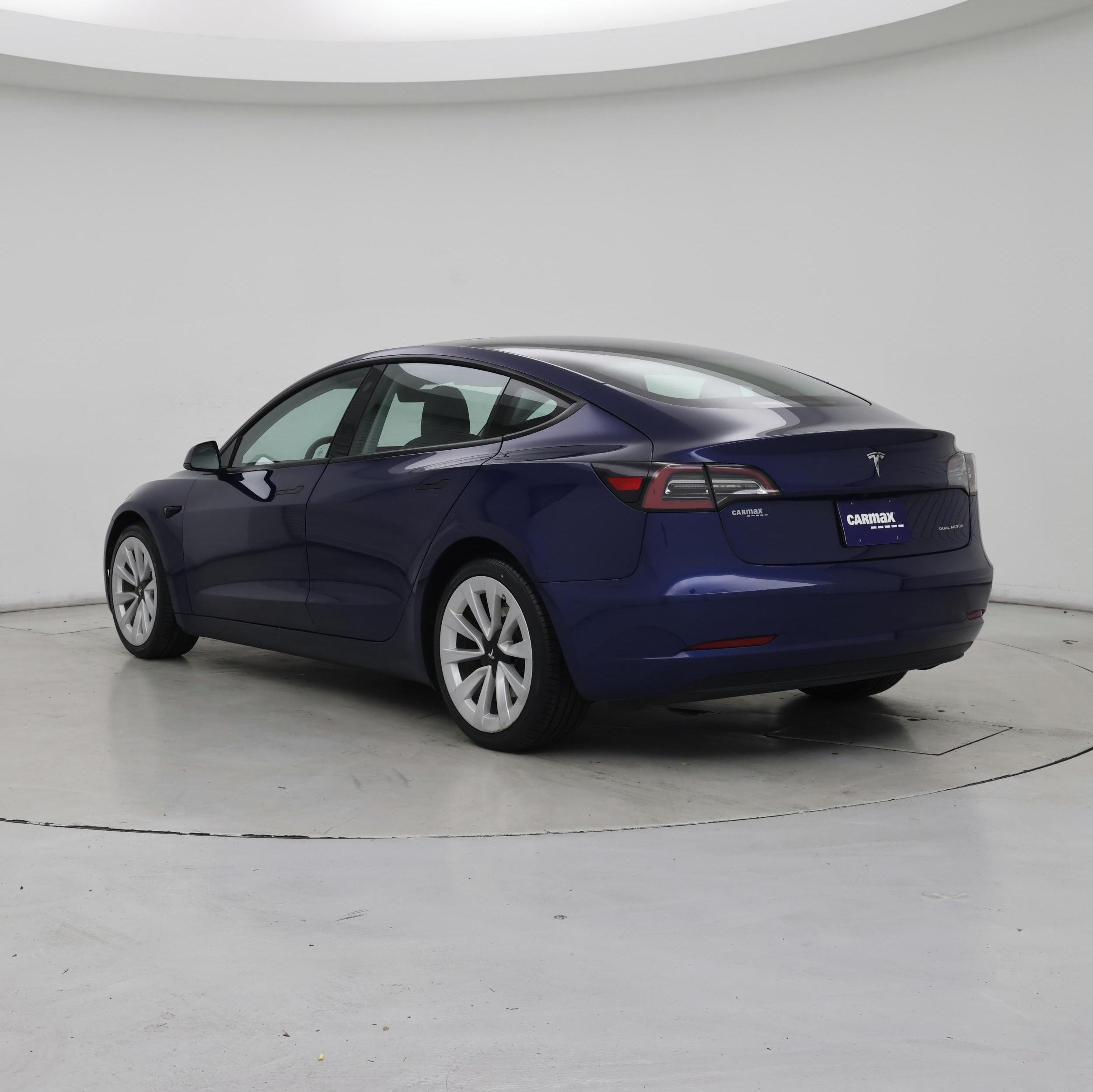 Thumbnail: 2022 Tesla Model 3 - 2