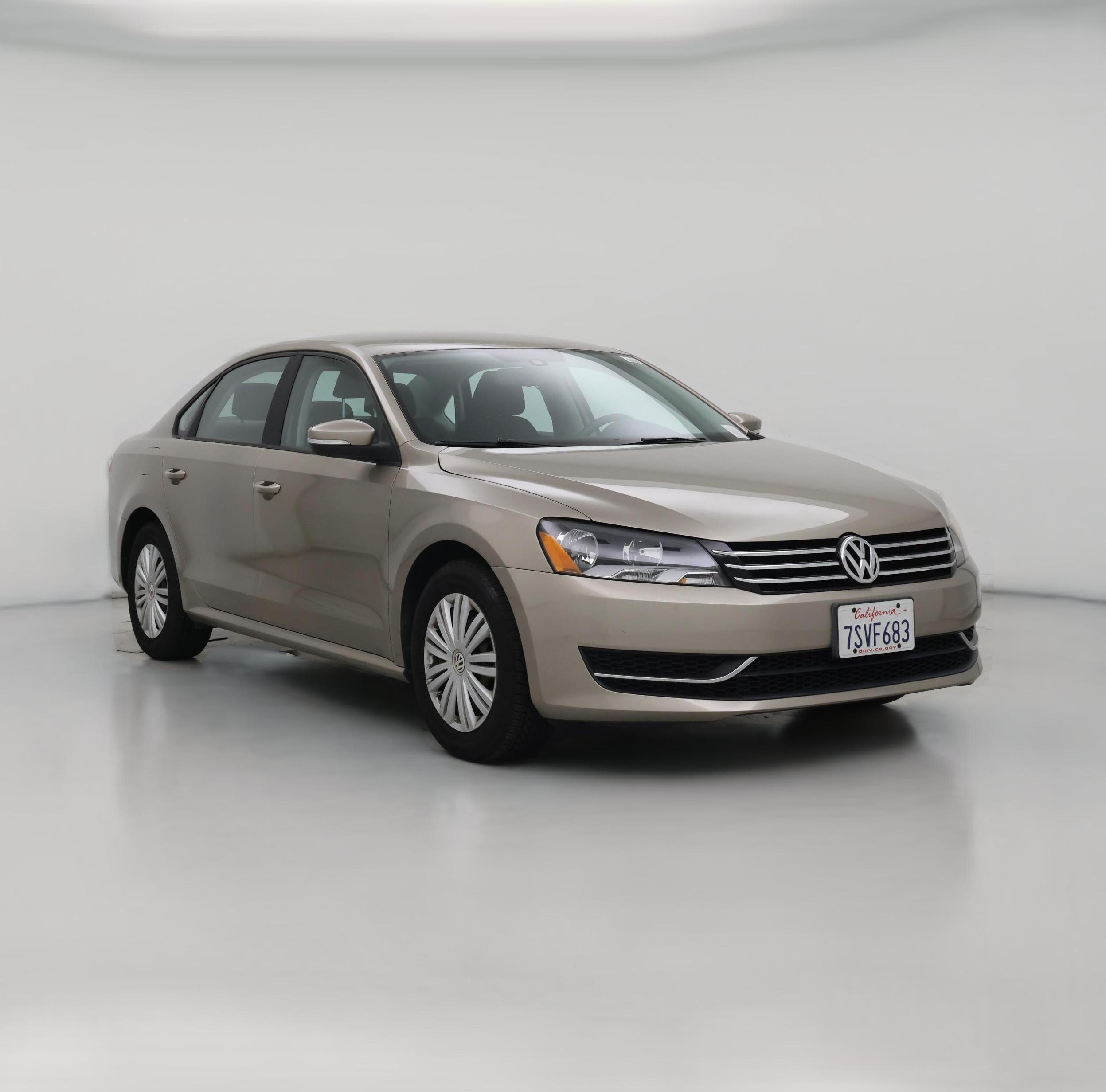 Thumbnail: 2015 Volkswagen Passat - 1