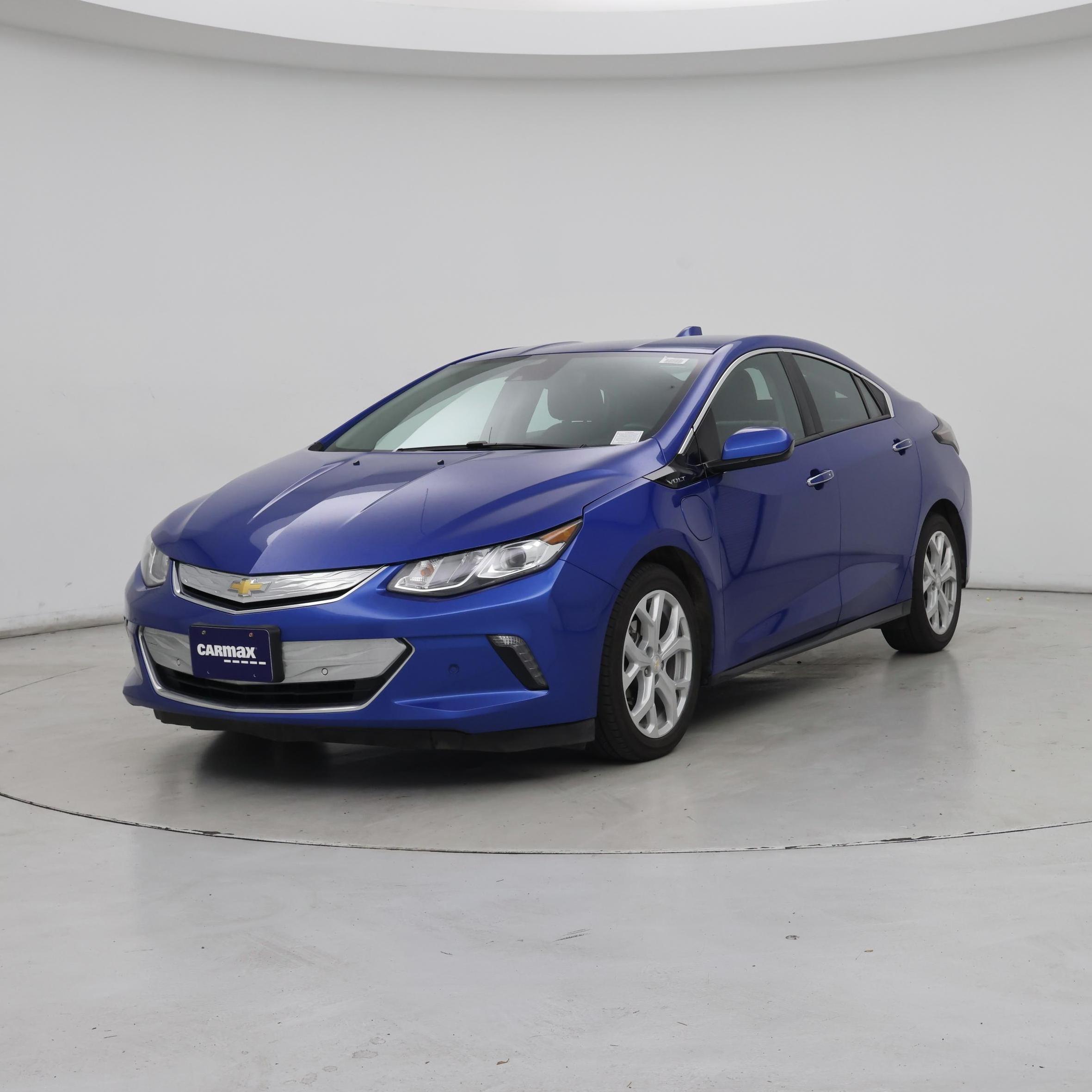 Thumbnail: 2018 Chevrolet Volt - 4