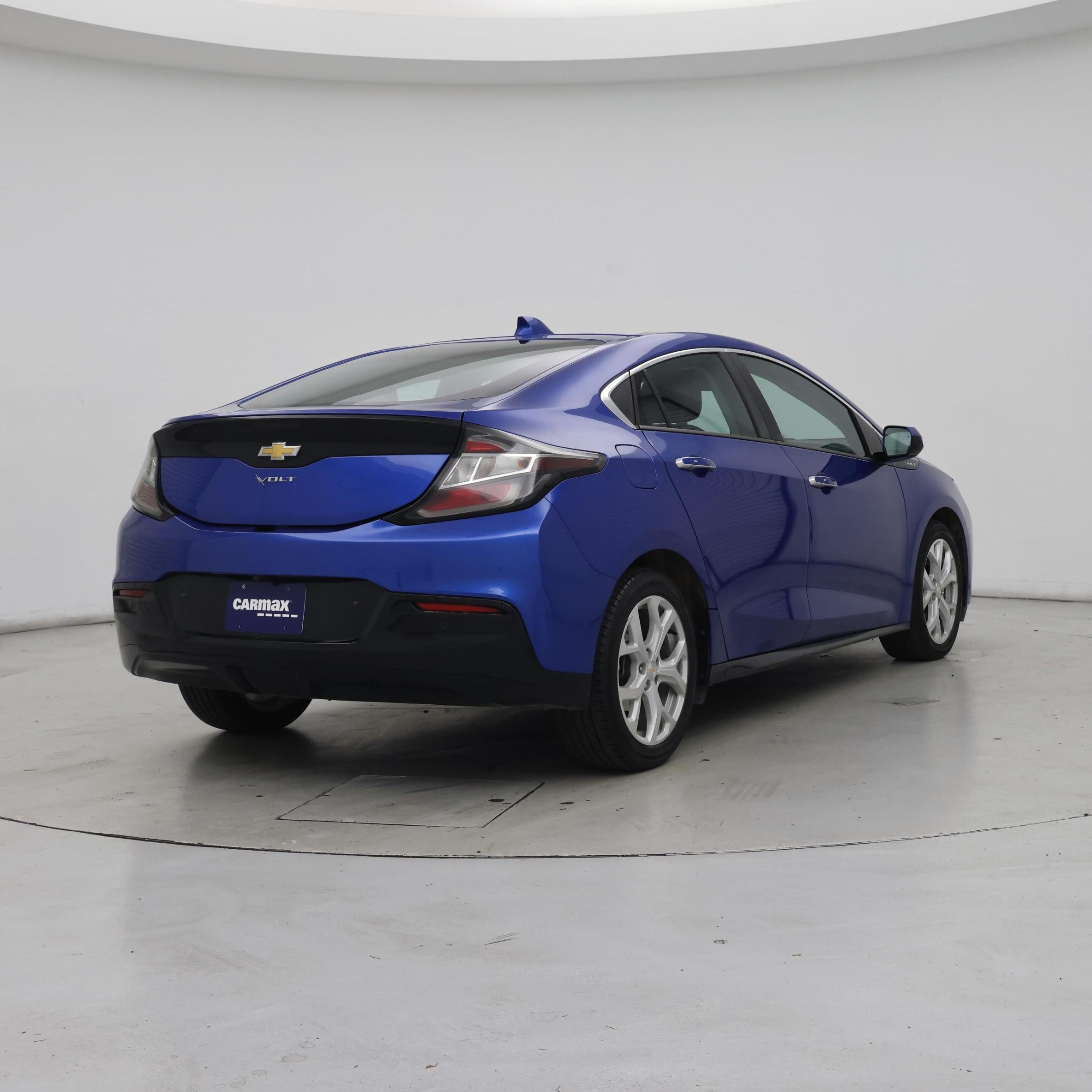 Thumbnail: 2018 Chevrolet Volt - 8