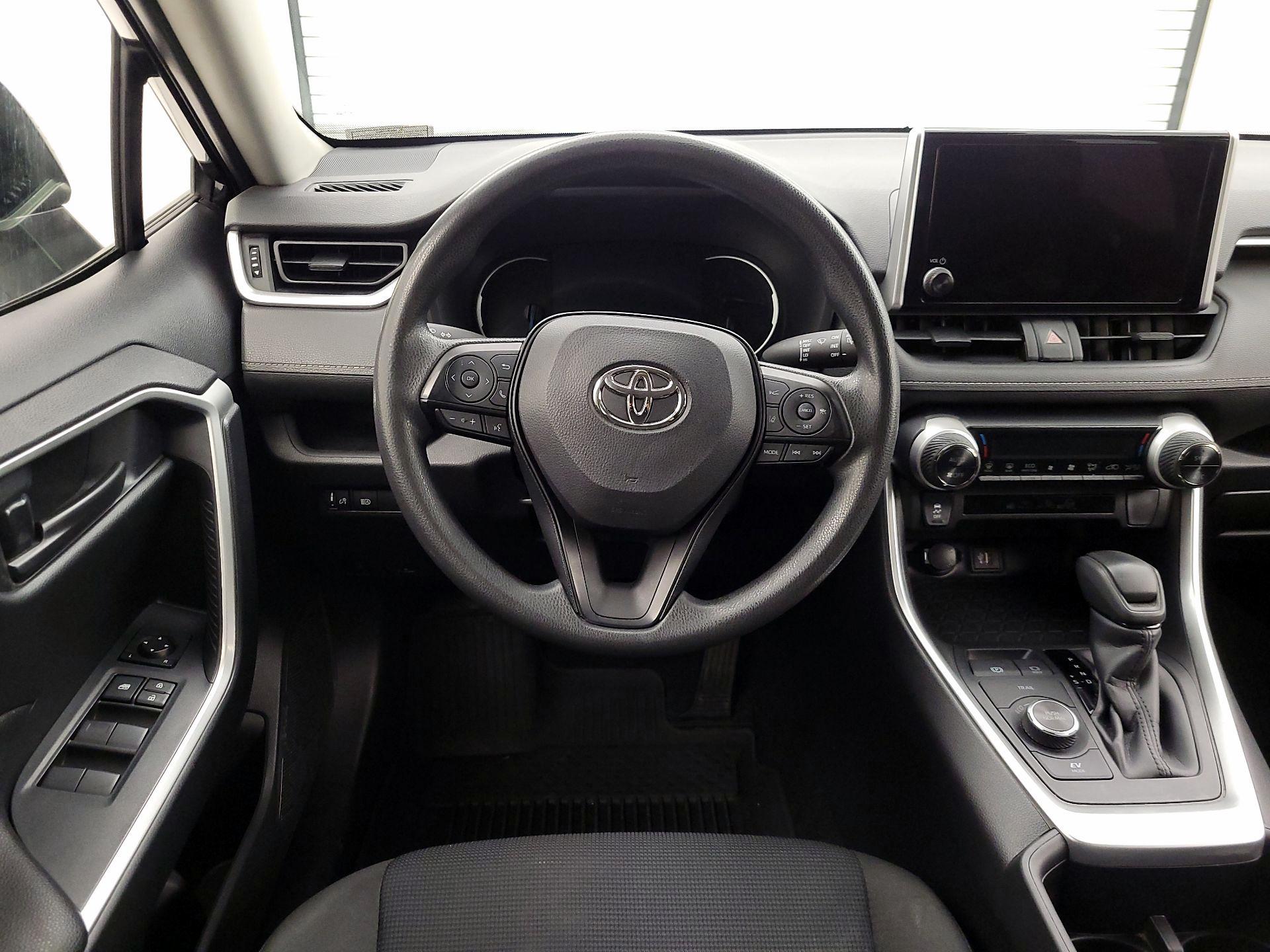 Thumbnail: 2024 Toyota RAV4 - 10