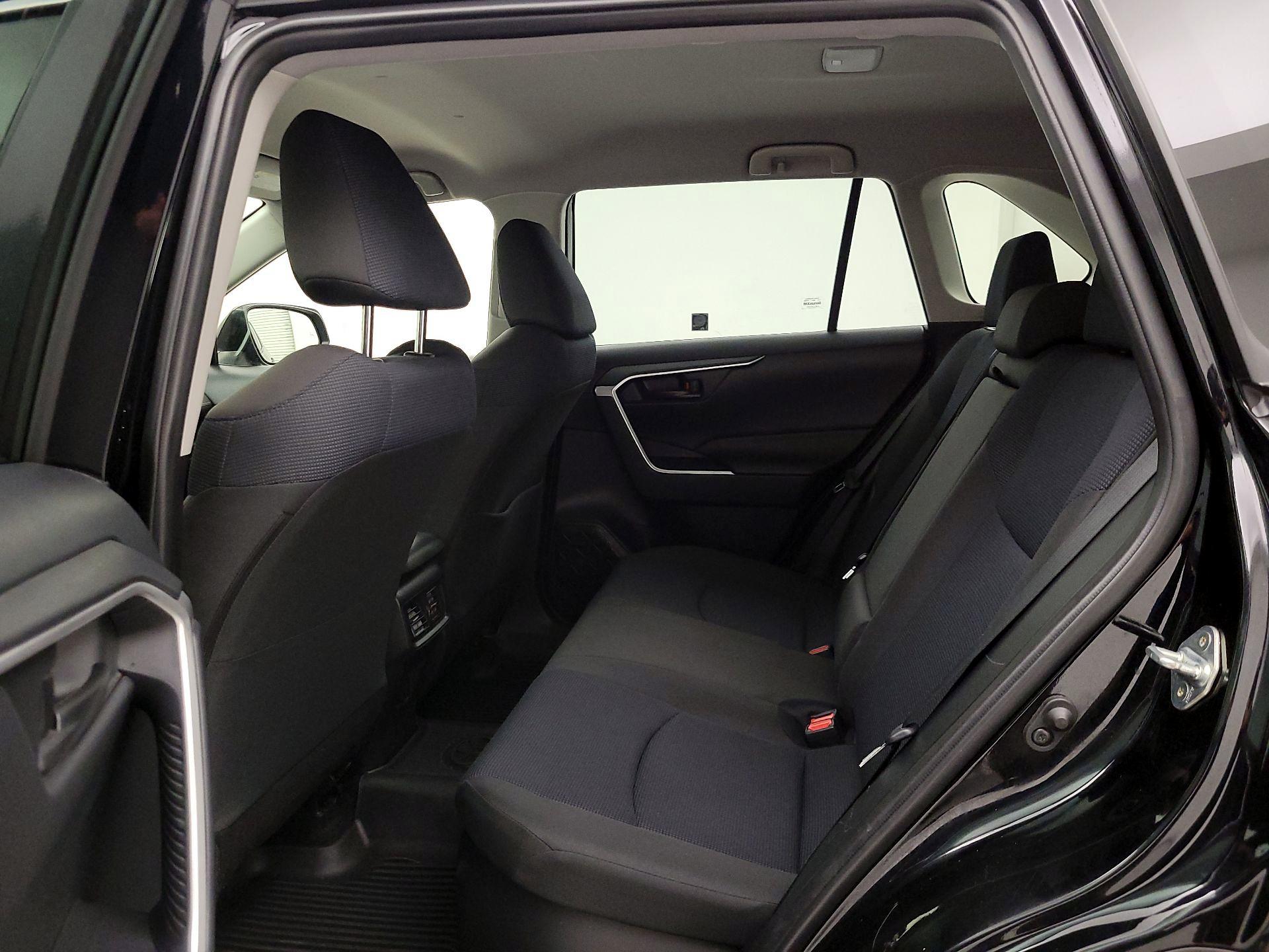 Thumbnail: 2024 Toyota RAV4 - 19