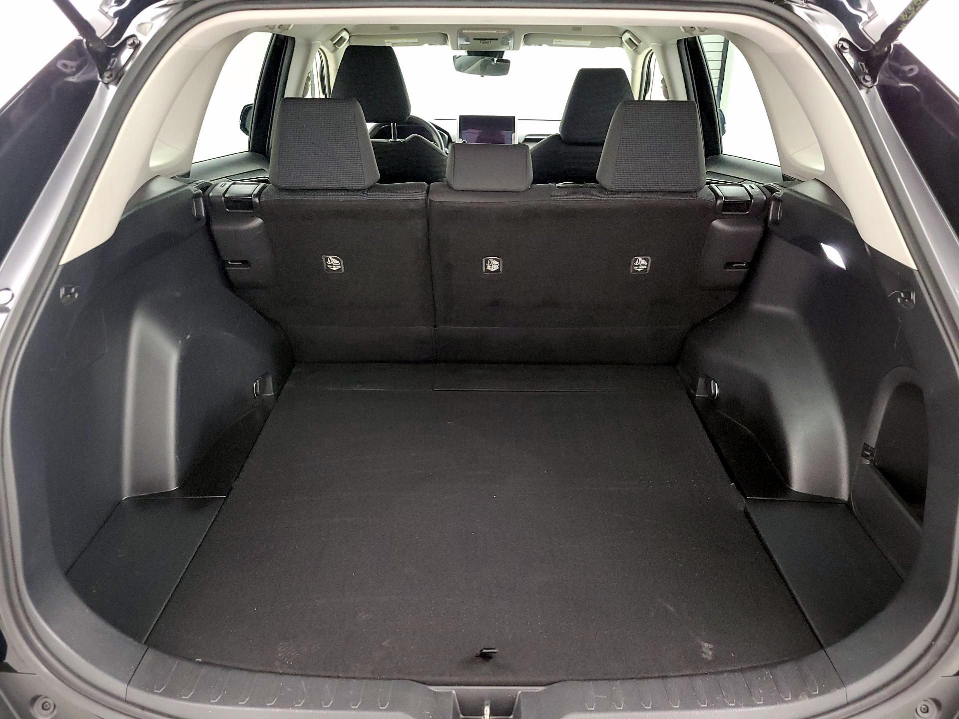 Thumbnail: 2024 Toyota RAV4 - 20