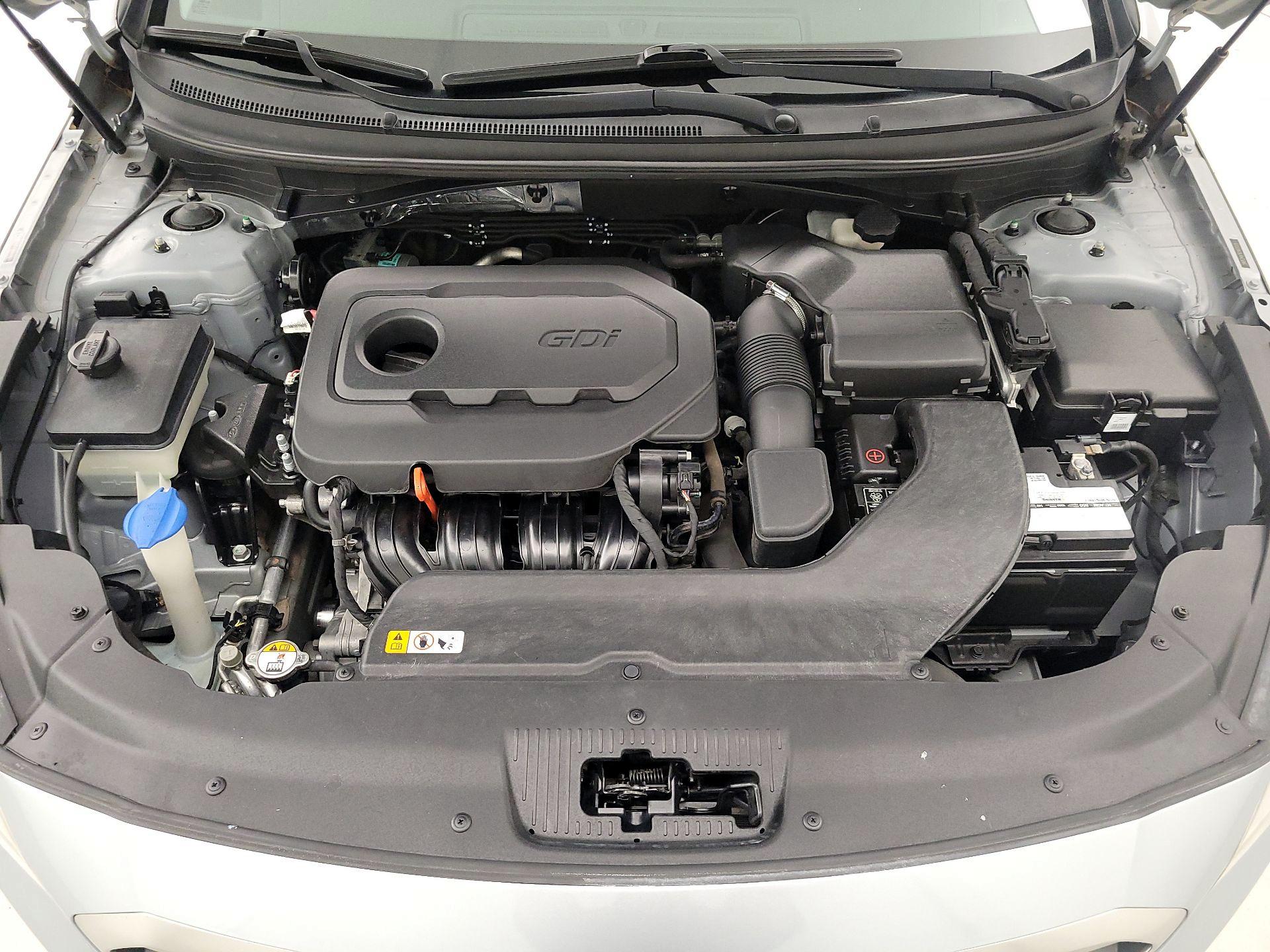 Thumbnail: 2015 Hyundai Sonata - 20