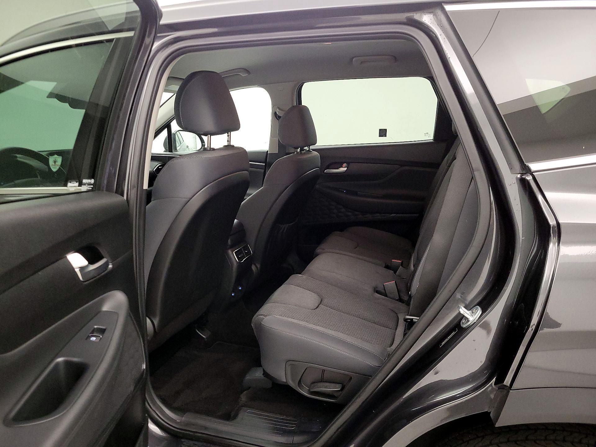 Thumbnail: 2022 Hyundai Santa Fe - 19