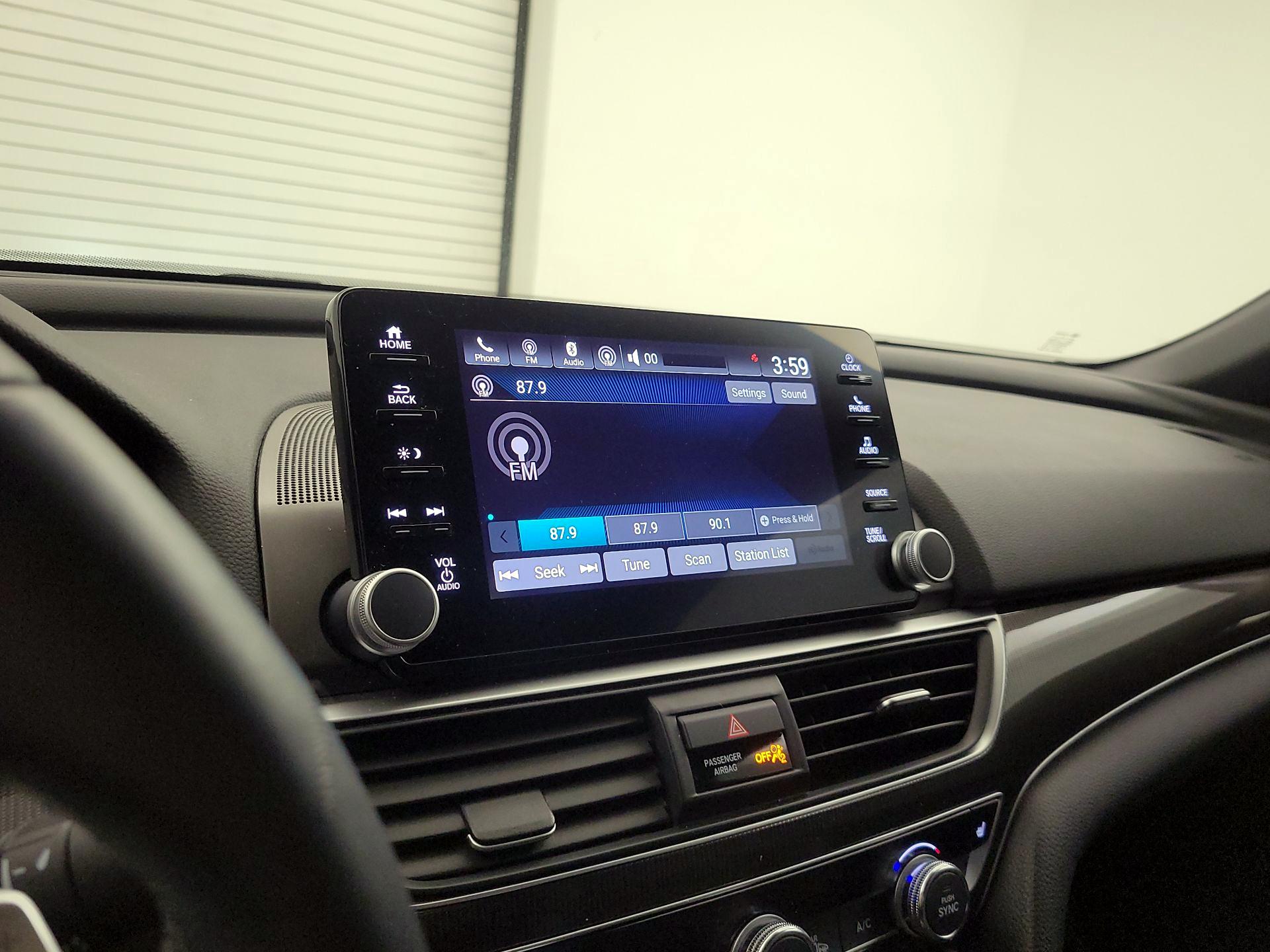 Thumbnail: 2019 Honda Accord - 15