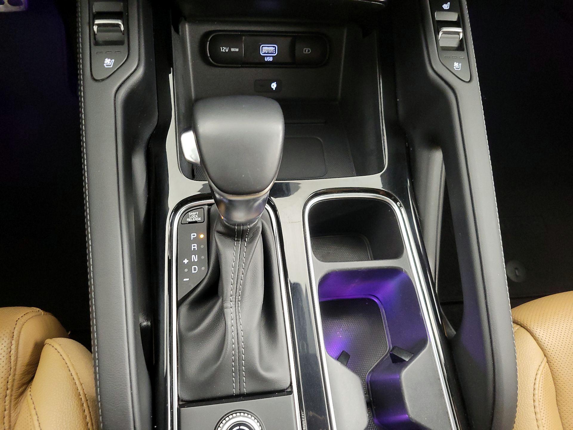 Thumbnail: 2022 Kia Telluride - 18