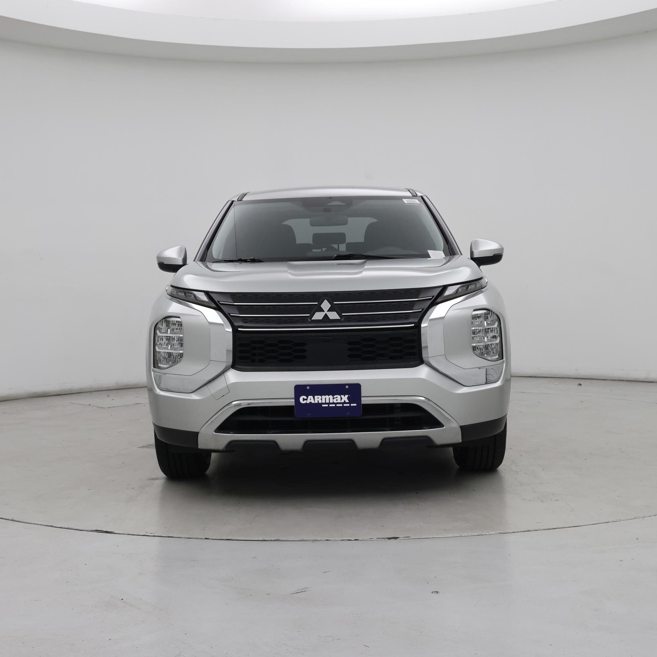 Thumbnail: 2022 Mitsubishi Outlander - 5