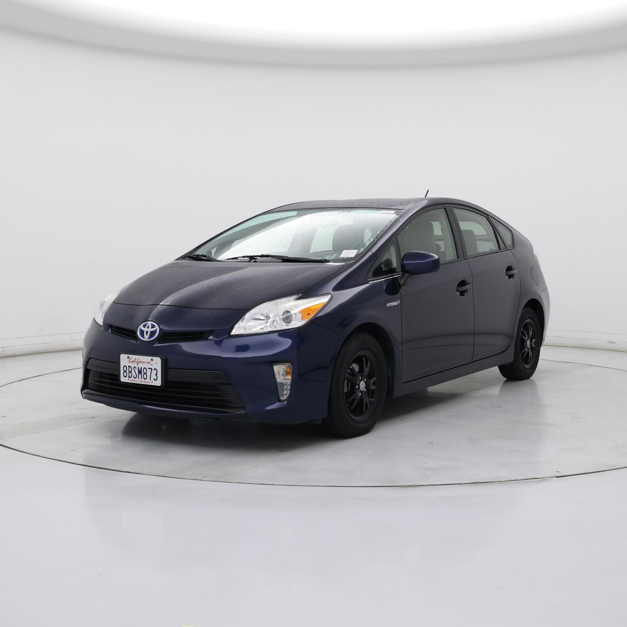 Thumbnail: 2015 Toyota Prius - 4