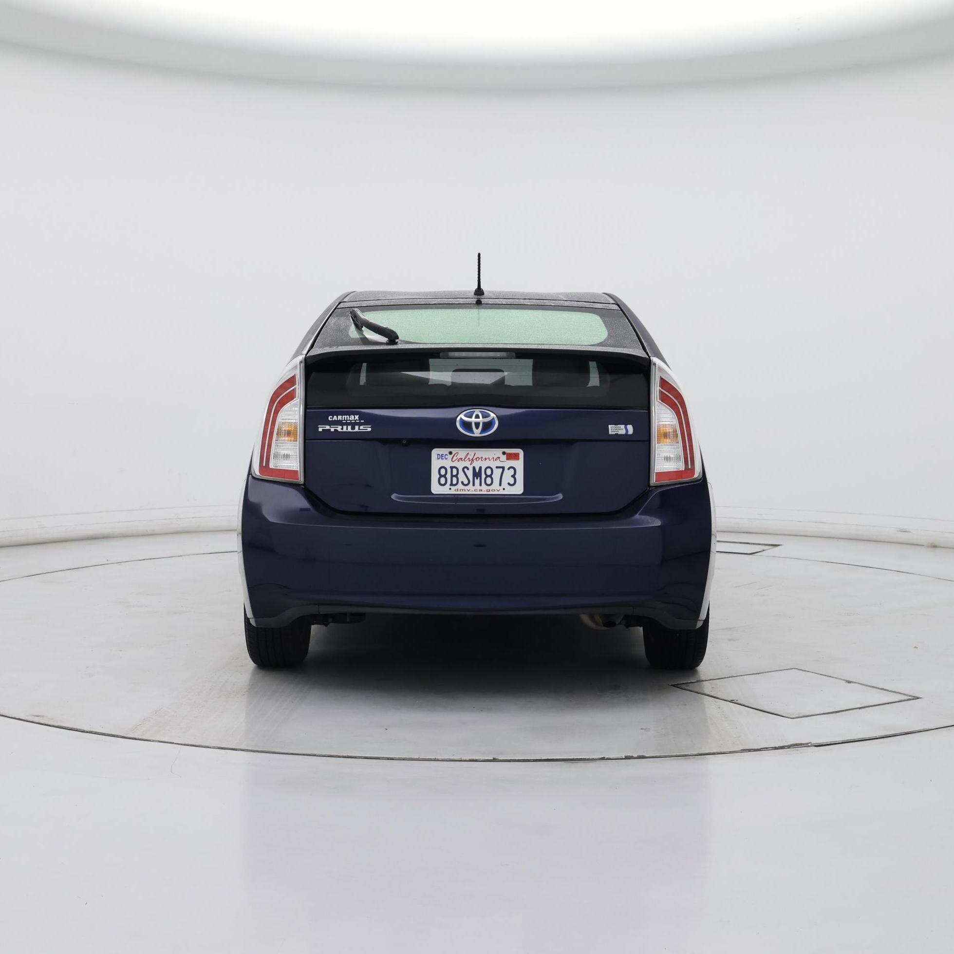 Thumbnail: 2015 Toyota Prius - 6
