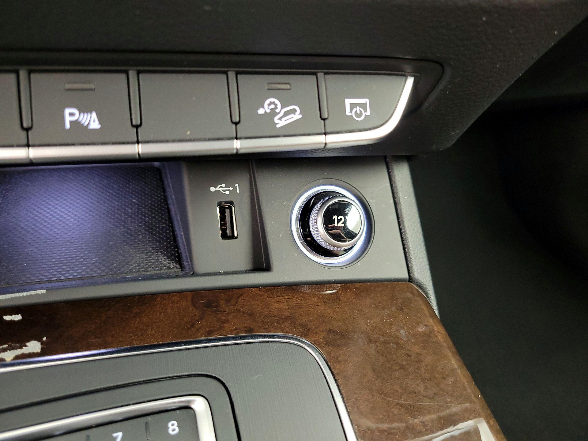 Thumbnail: 2018 Audi Q5 - 19