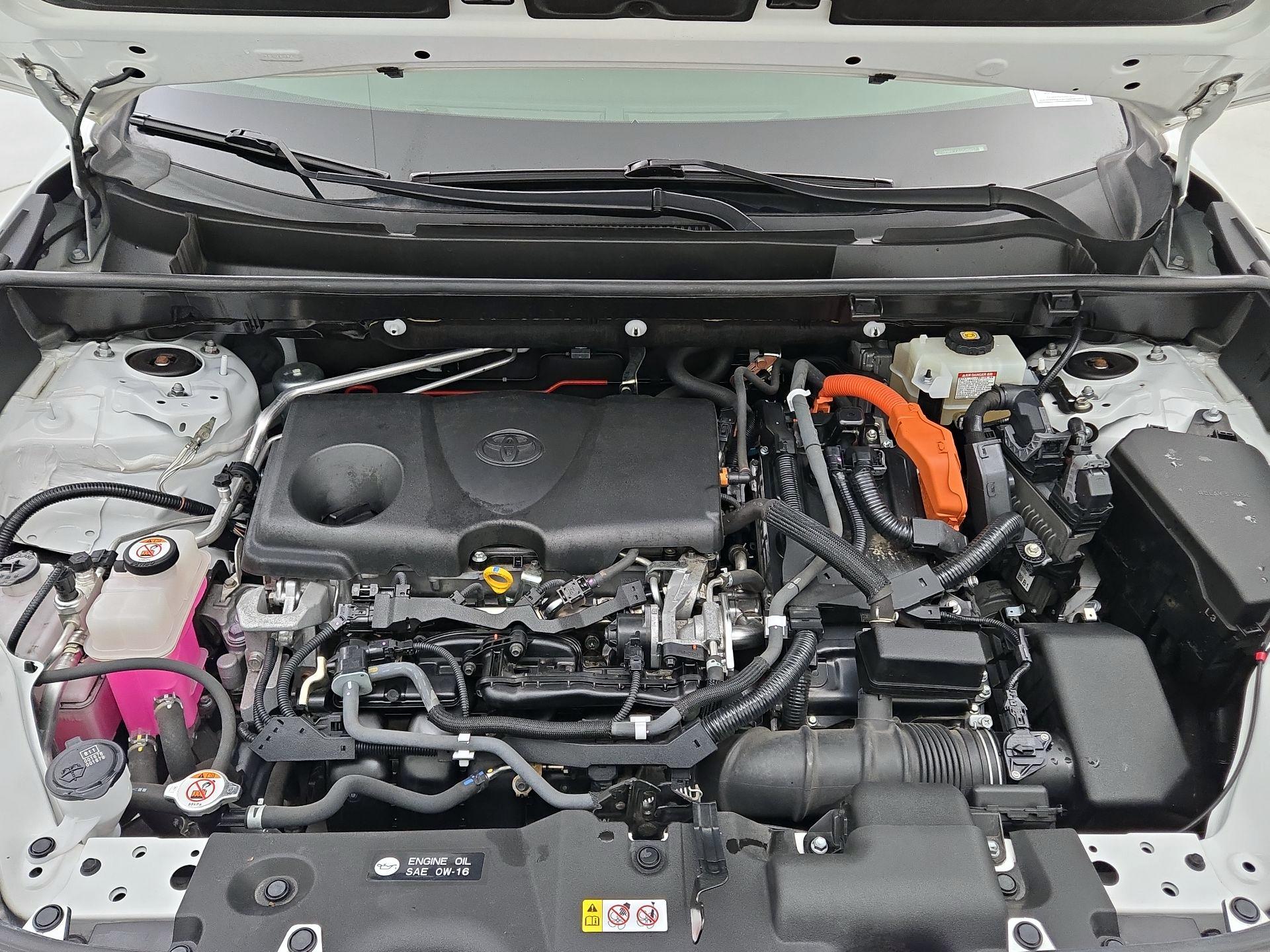 Thumbnail: 2020 Toyota RAV4 - 20