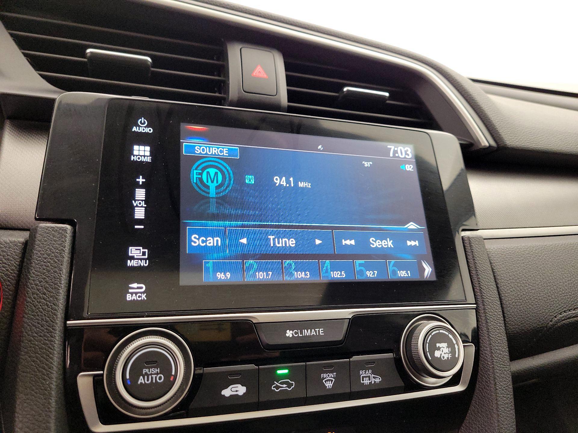 Thumbnail: 2016 Honda Civic - 15