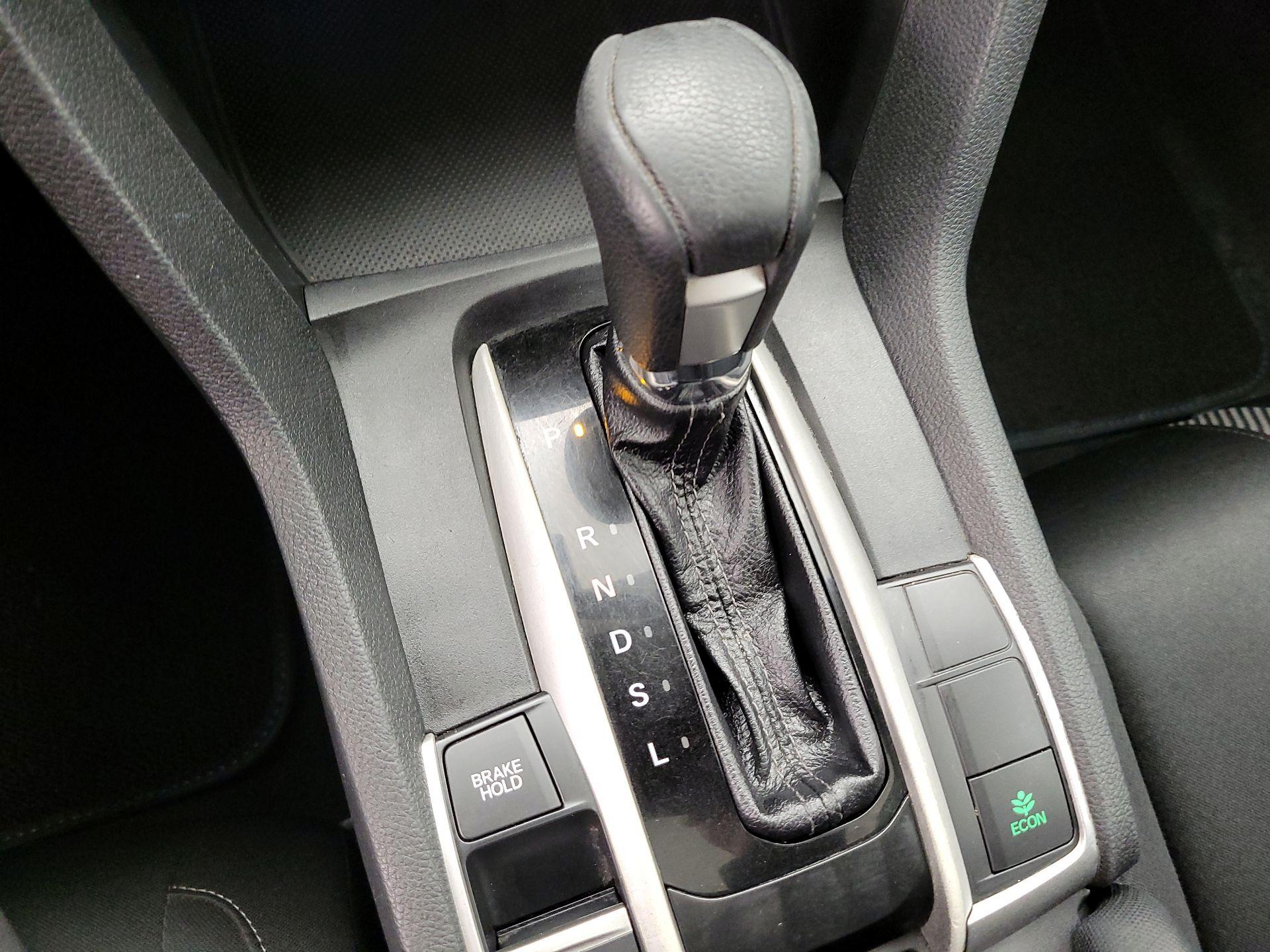 Thumbnail: 2016 Honda Civic - 17