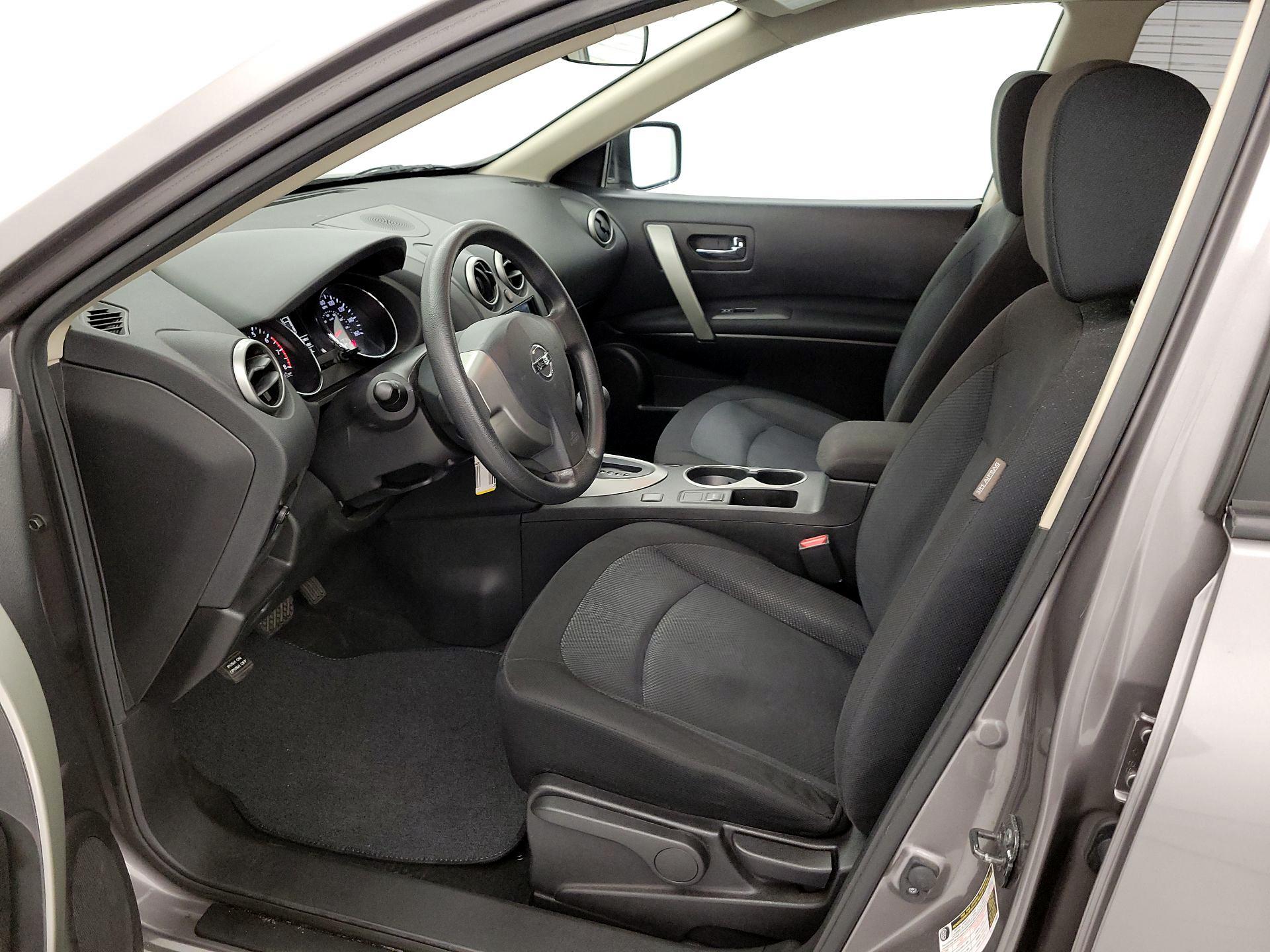 Thumbnail: 2015 Nissan Rogue - 11