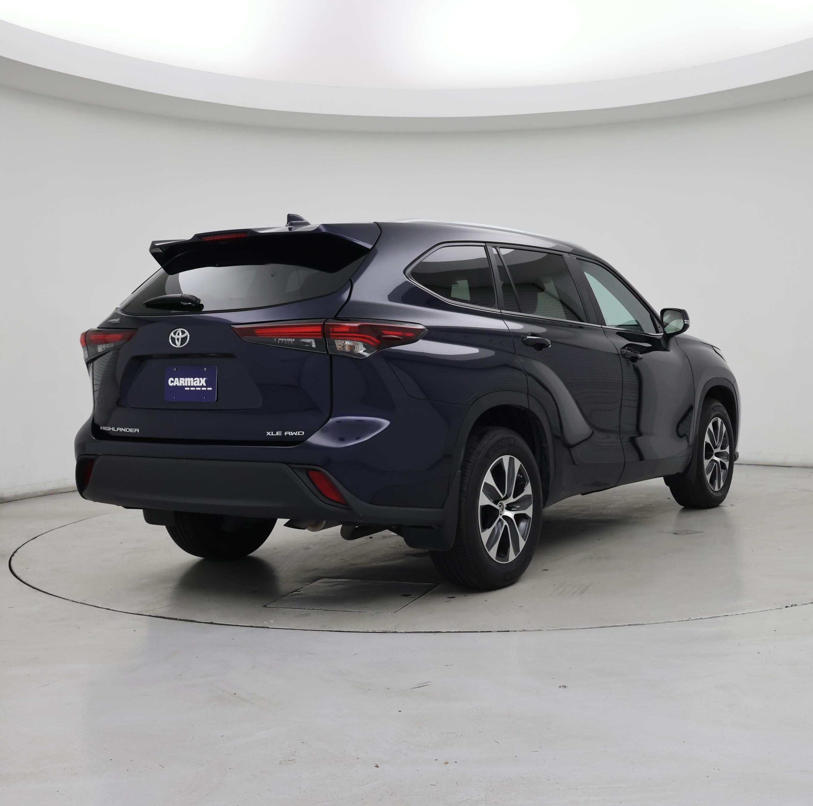 Thumbnail: 2024 Toyota Highlander - 8