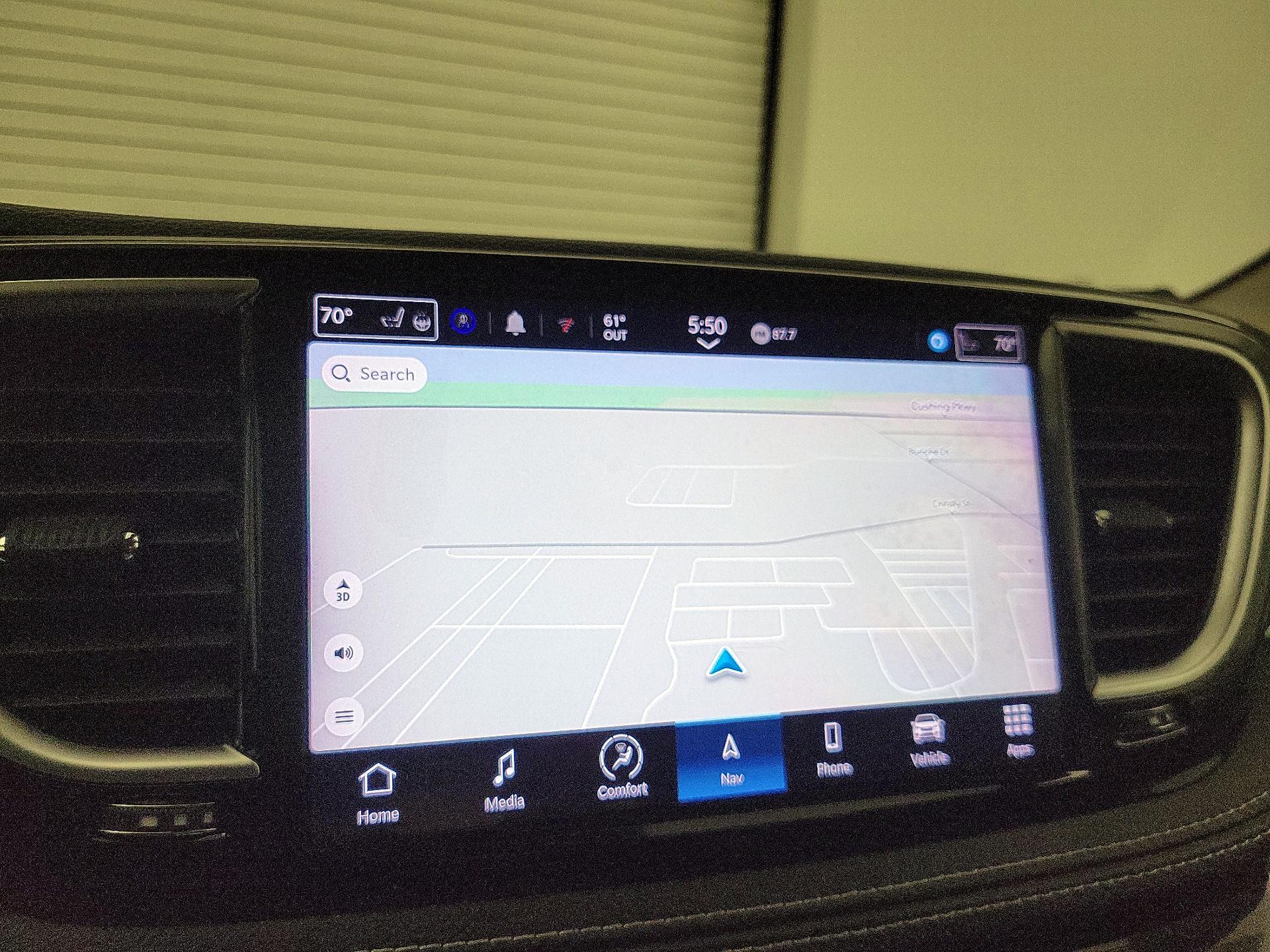 Thumbnail: 2022 Chrysler Pacifica - 14